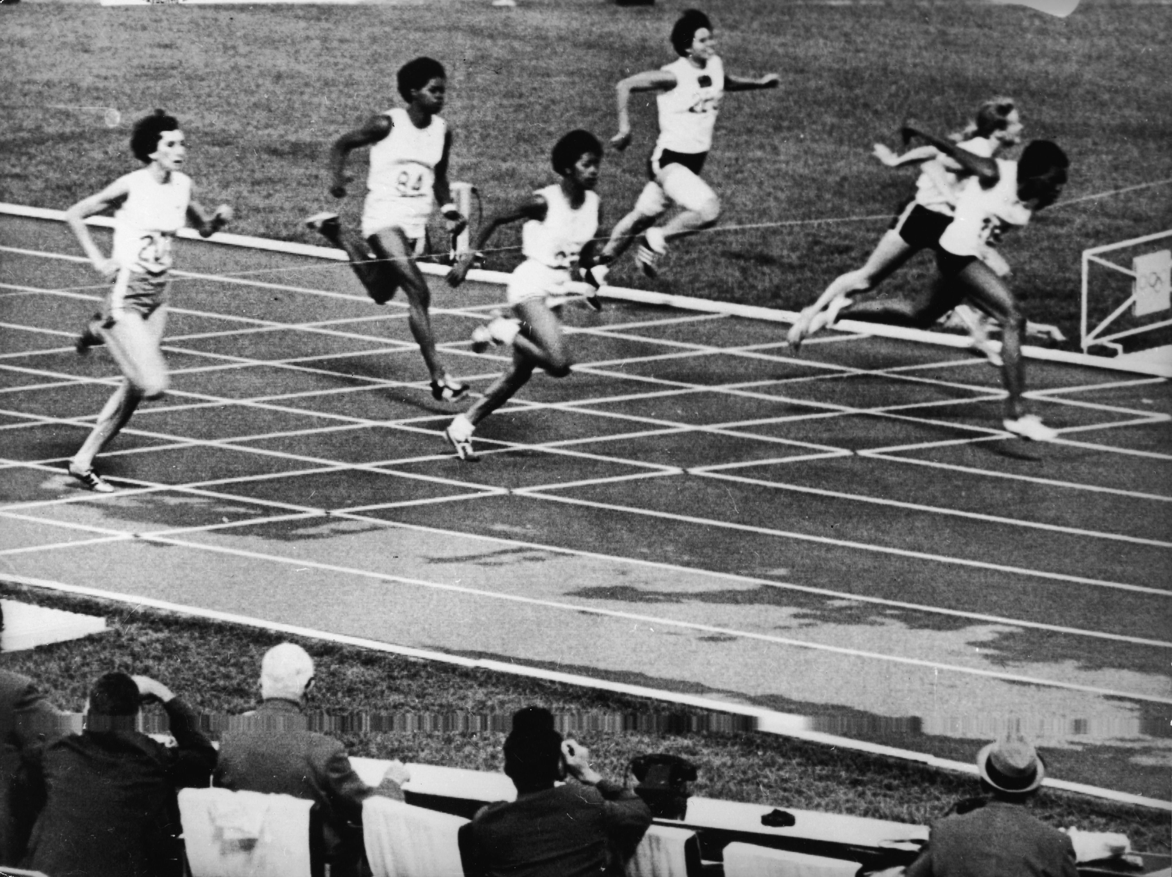 Wyomia Tyus wins the 100m at the 1968 Olympic Games in Mexico City