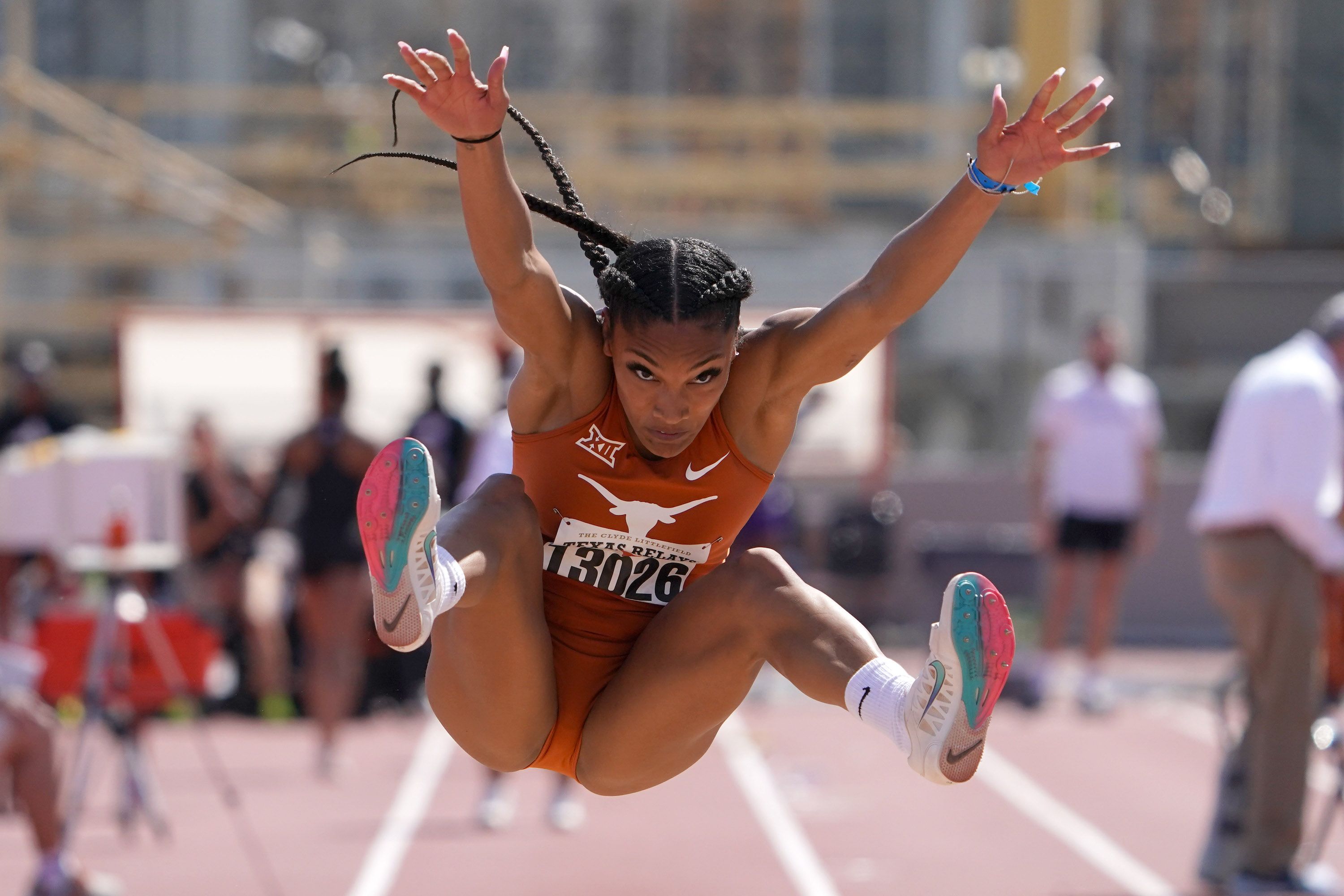 Canadian university athletes look to shine at World Athletics