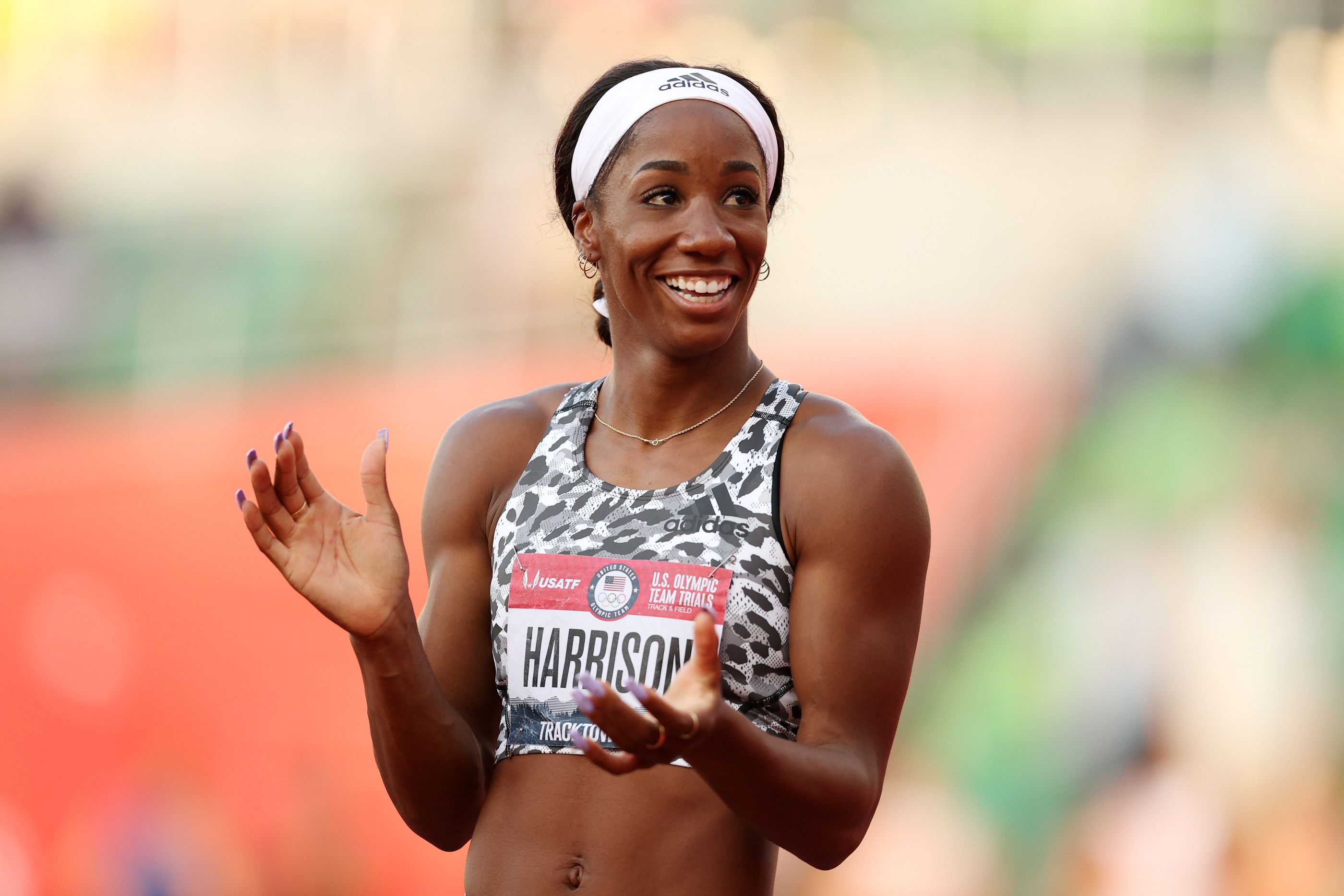 Kendra Harrison após vencer os 100m com barreiras nos EUA