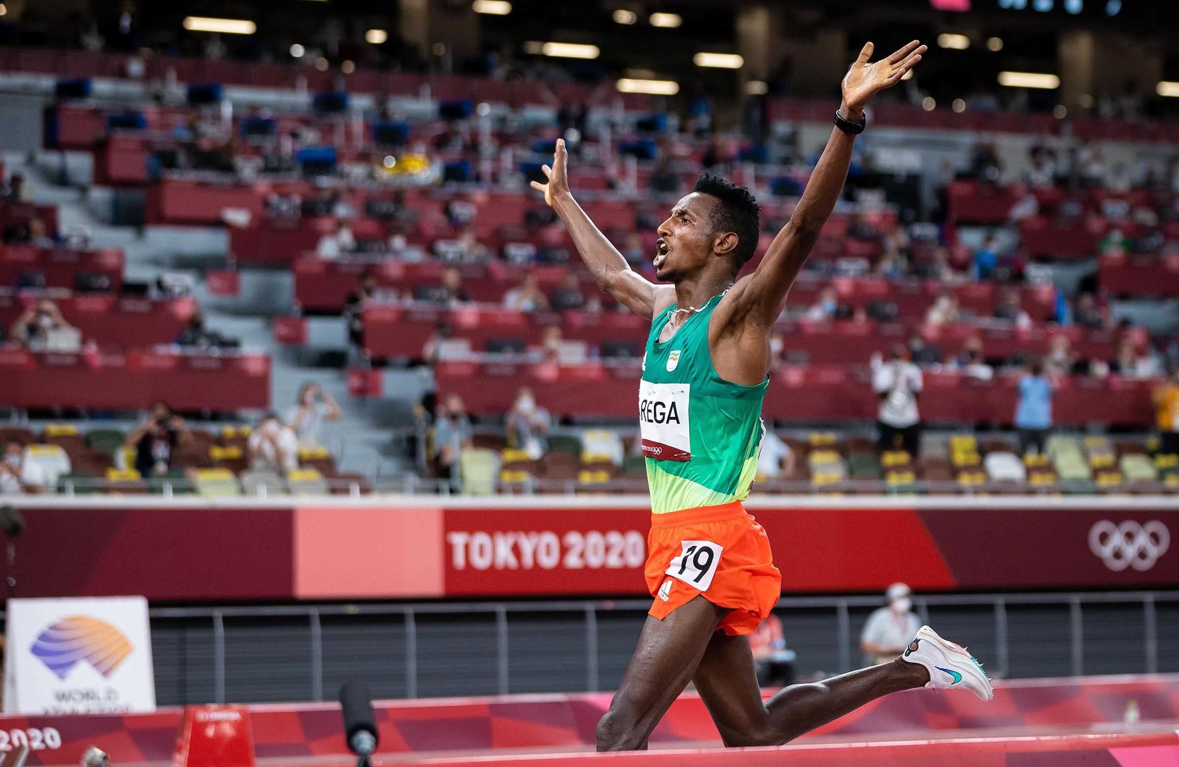 Selemon Barega wins the 10,000m at the Tokyo Olympic Games