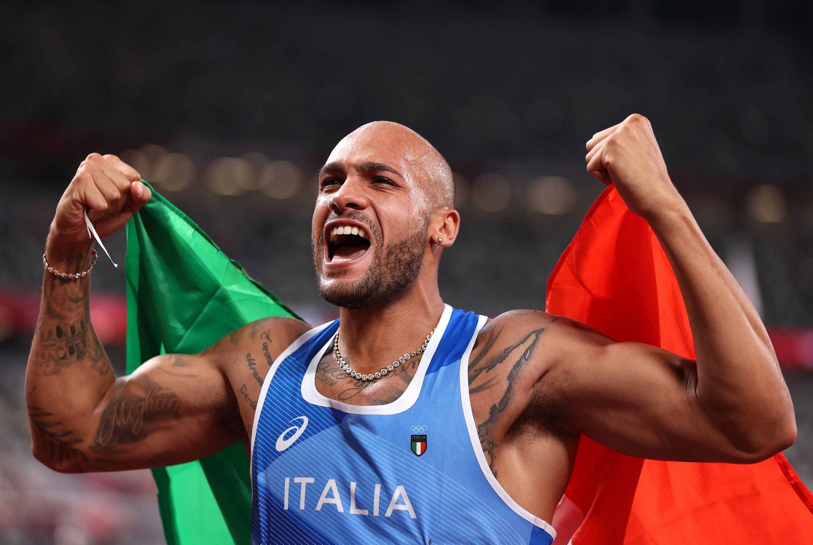 Lamont Marcell Jacobs celebrates his 100m gold at the Tokyo 2020 Olympic Games