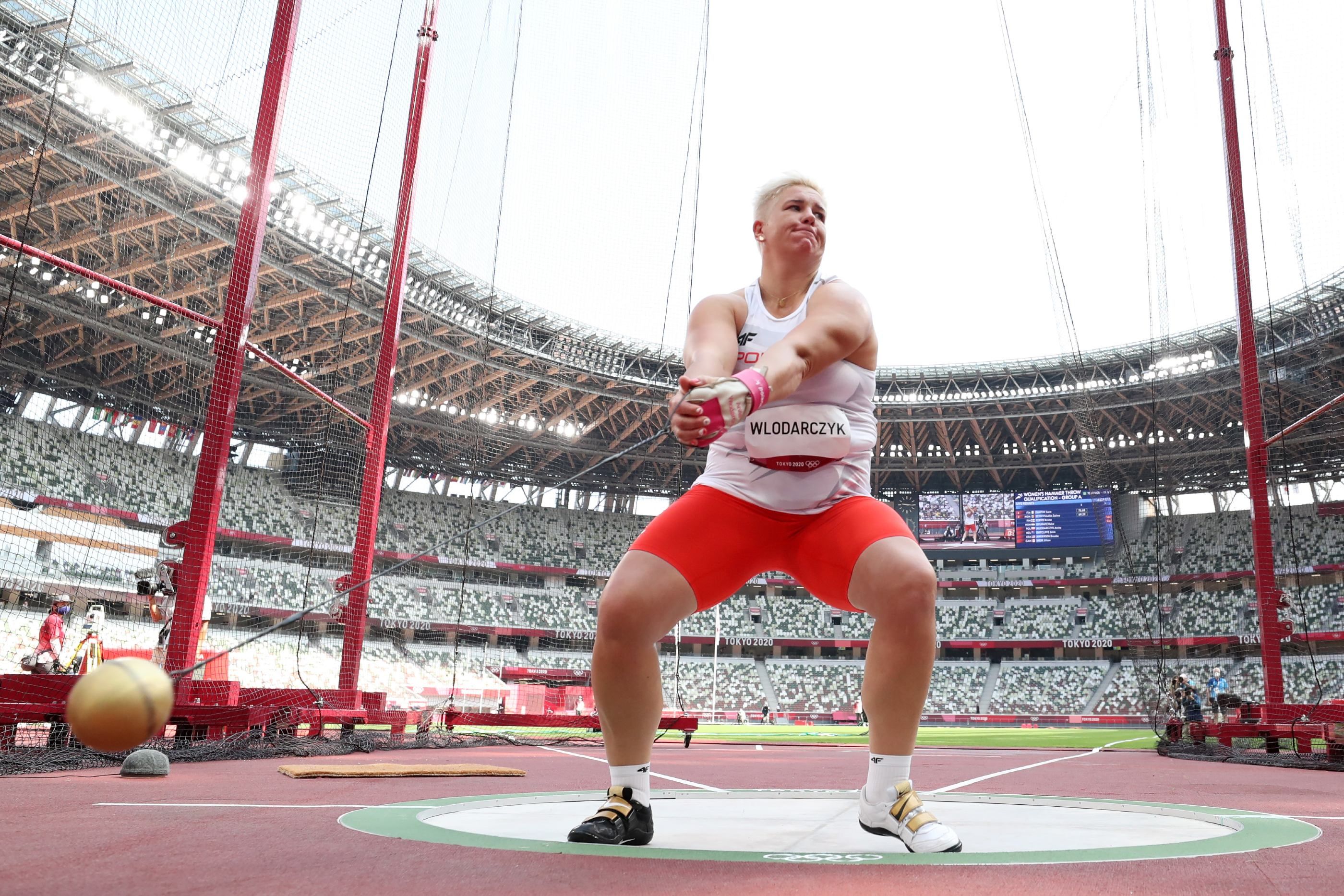 Anita Wlodarczyk in hammer qualifying at the Tokyo 2020 Olympic Games