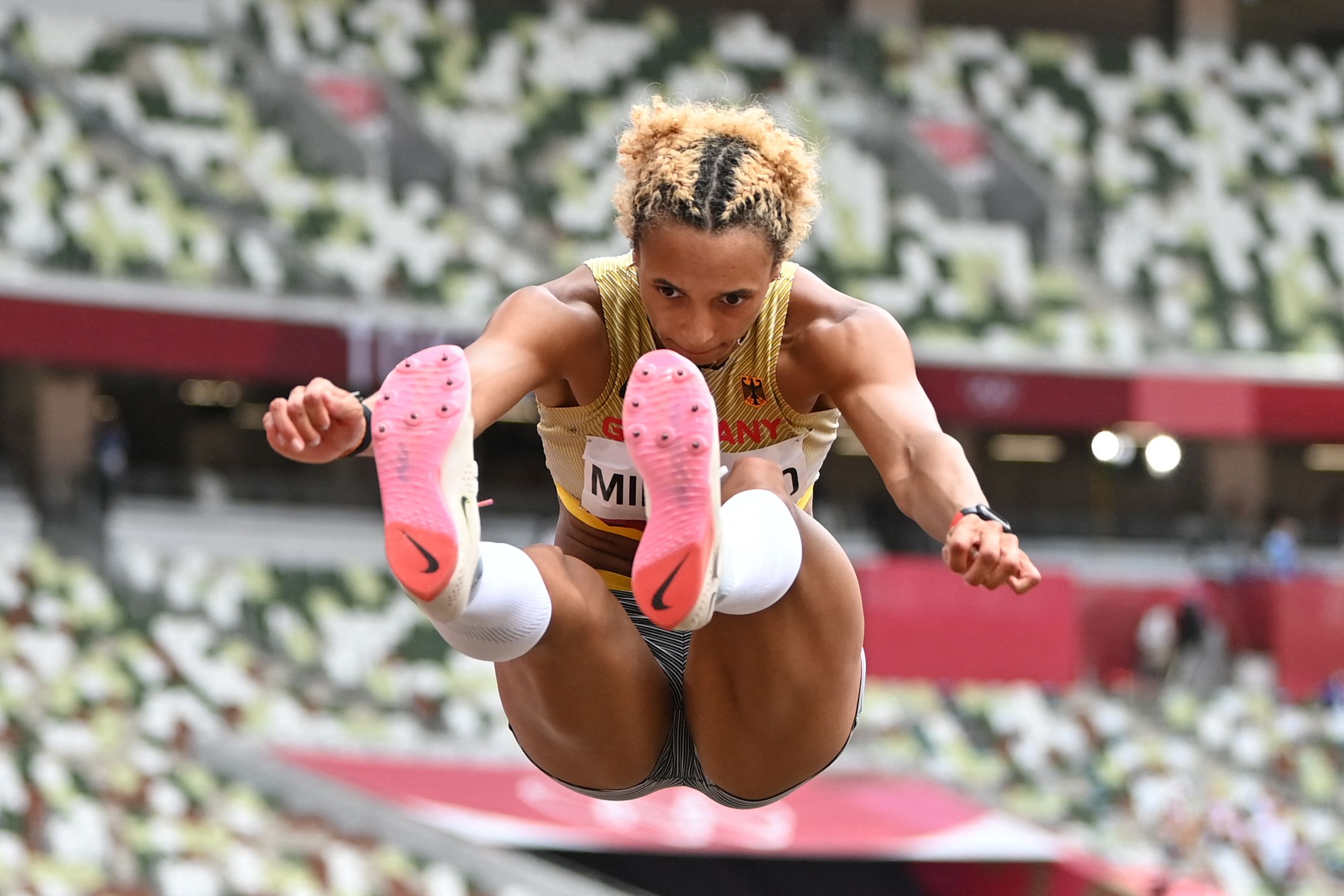 long jump world record