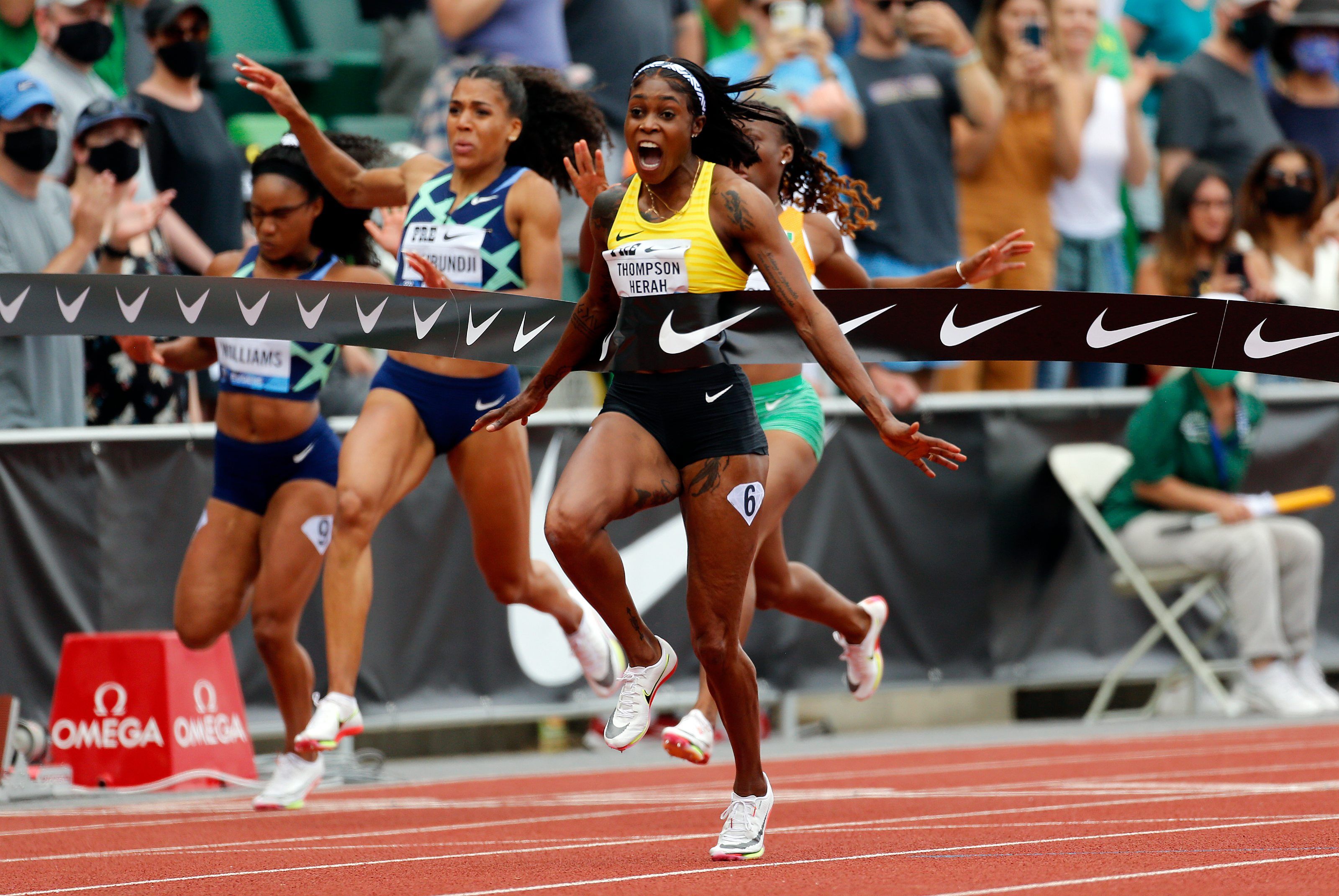 Elaine Thompson-Herah runs a 10.54 100m at the Wanda Diamond League meeting in Eugene