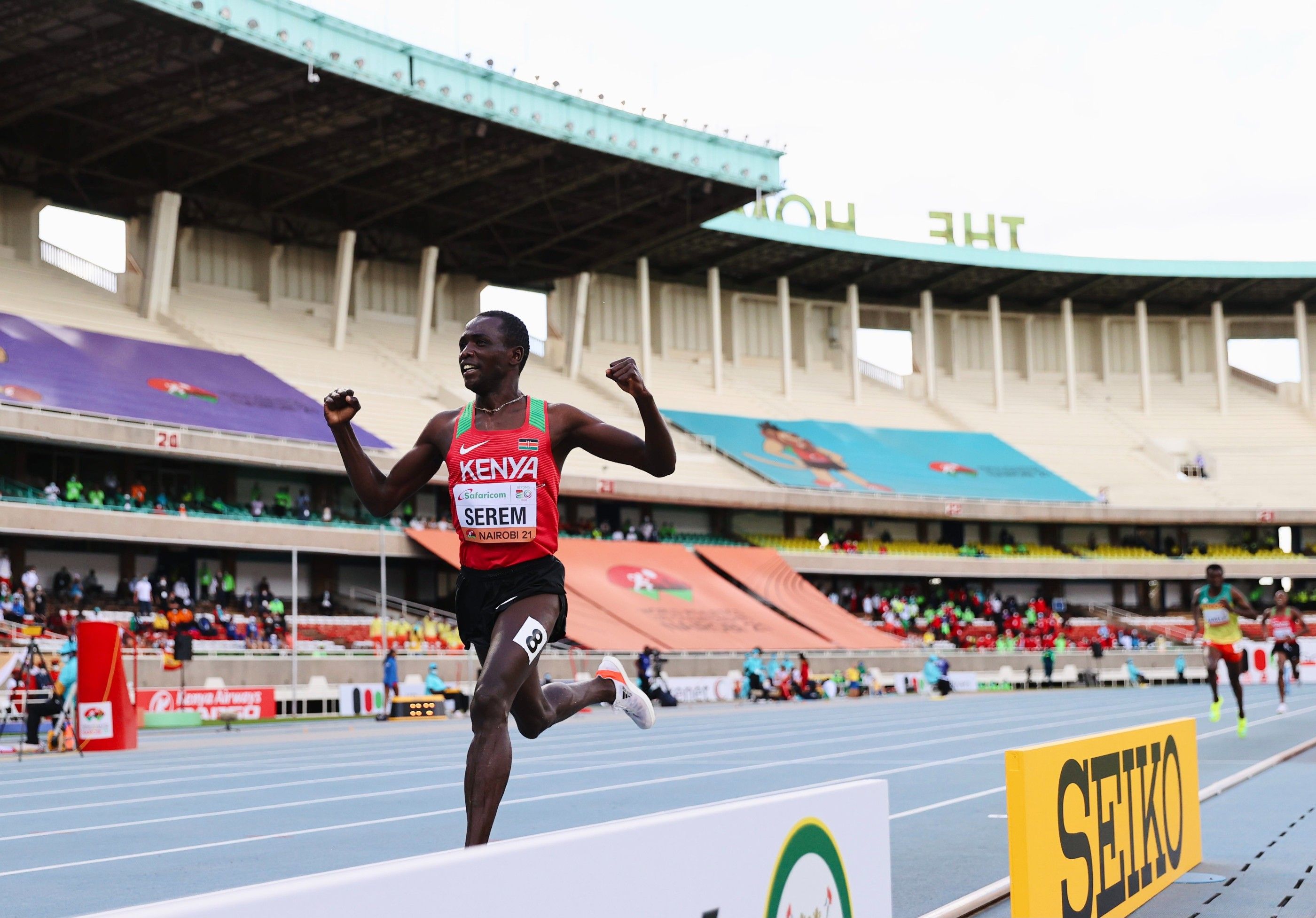 Amos Serem on his way to world U20 steeplechase victory in Nairobi