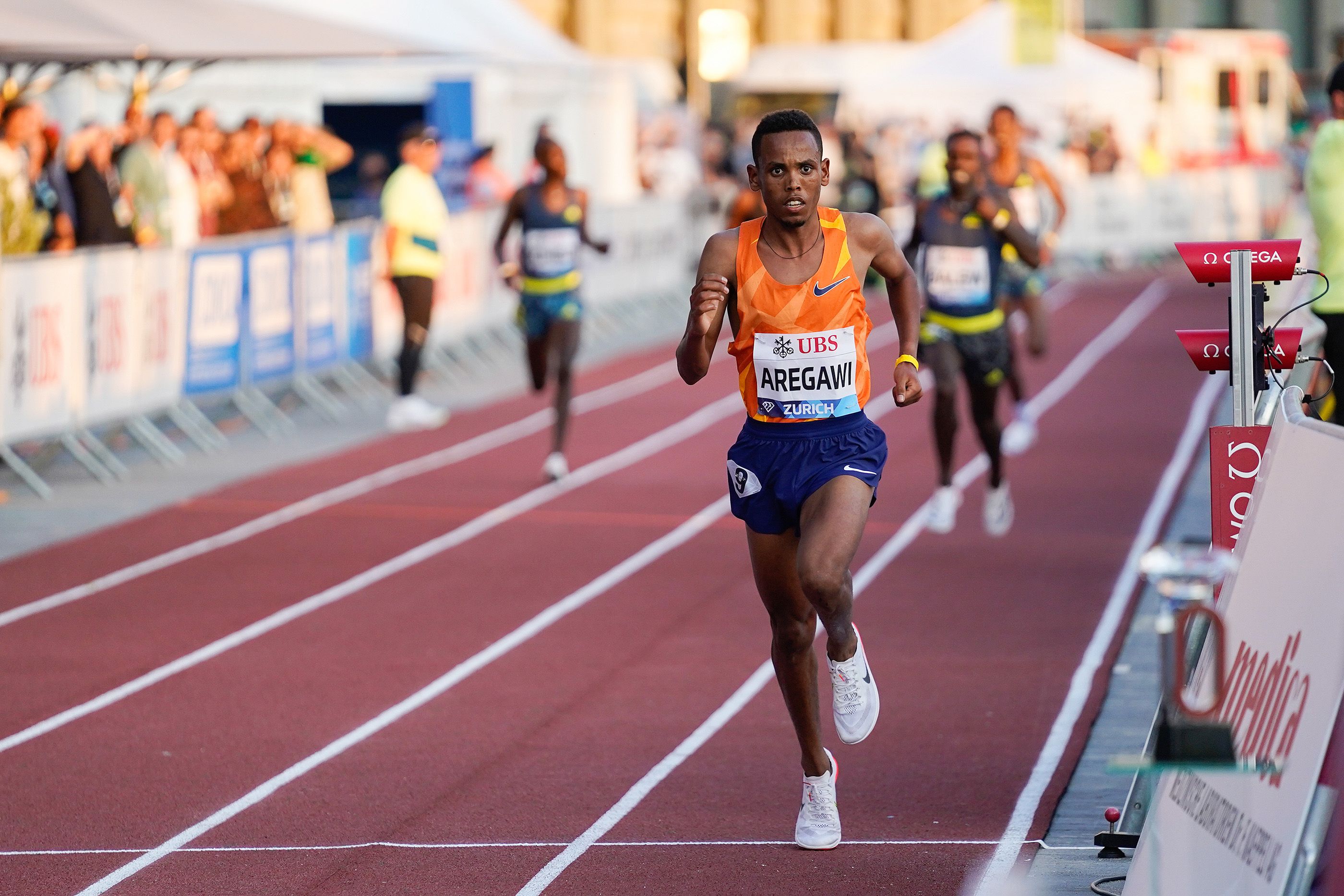 Berihu Aregawi wins the 5000m at the Wanda Diamond League final in Zurich