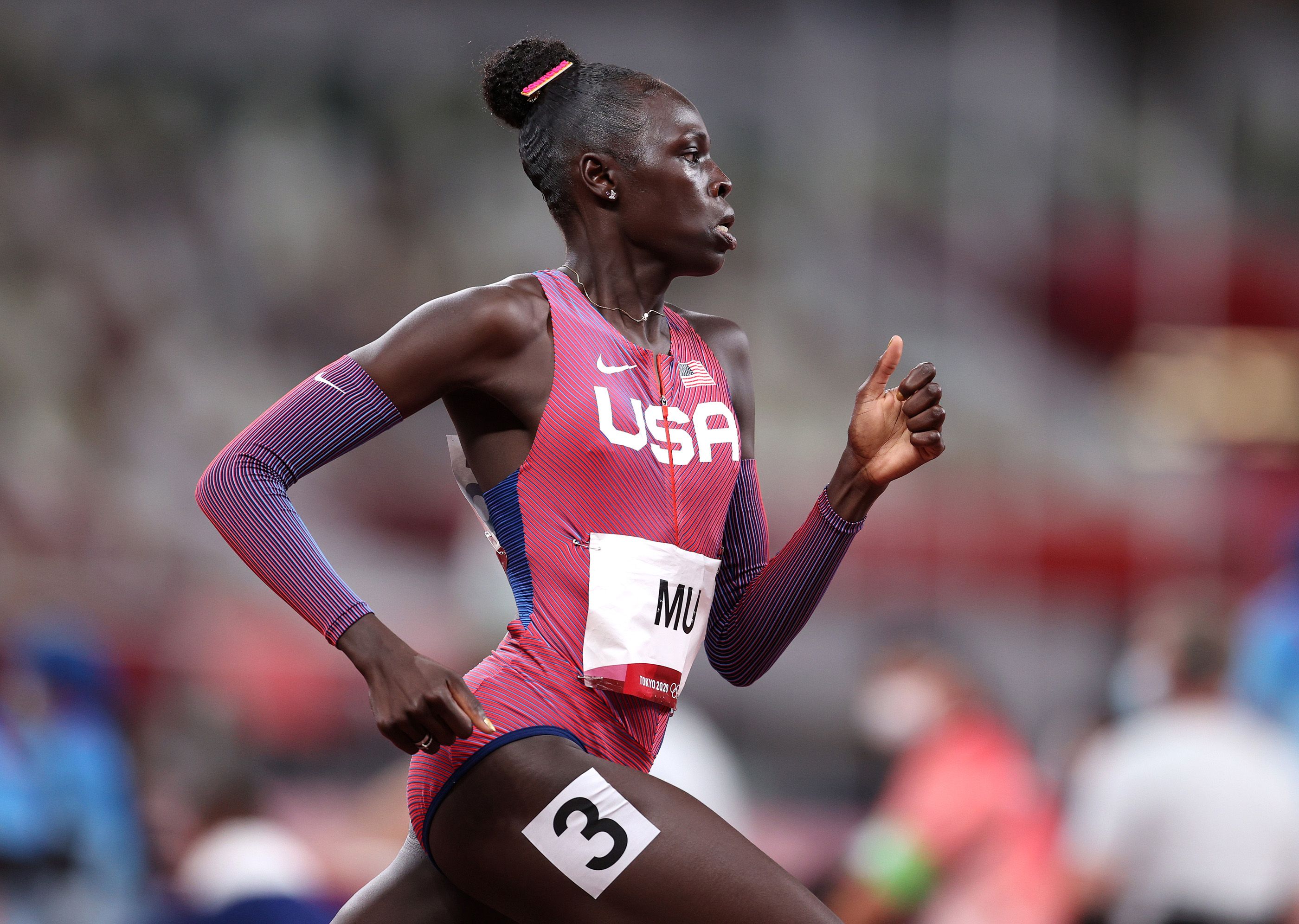 Athing Mu (USA) wins the women's 800m in a meet-record 1:55.04