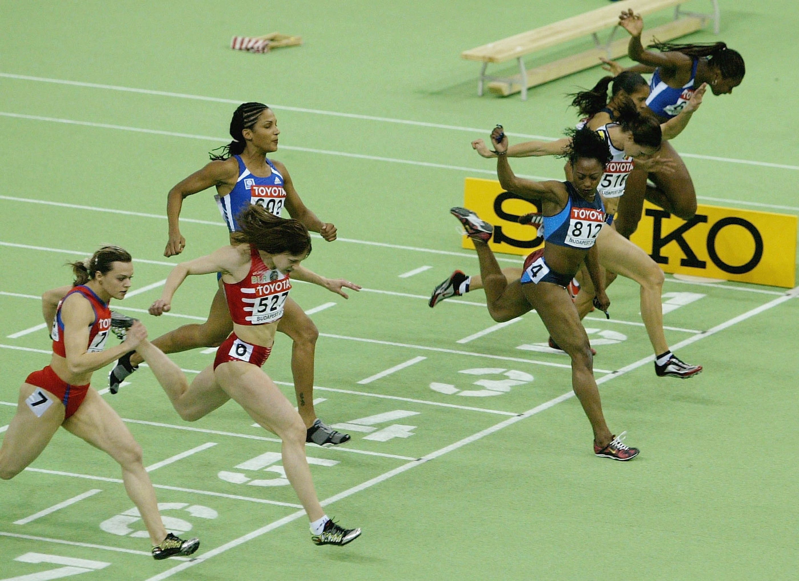 Gail Devers in Budapest in 2004