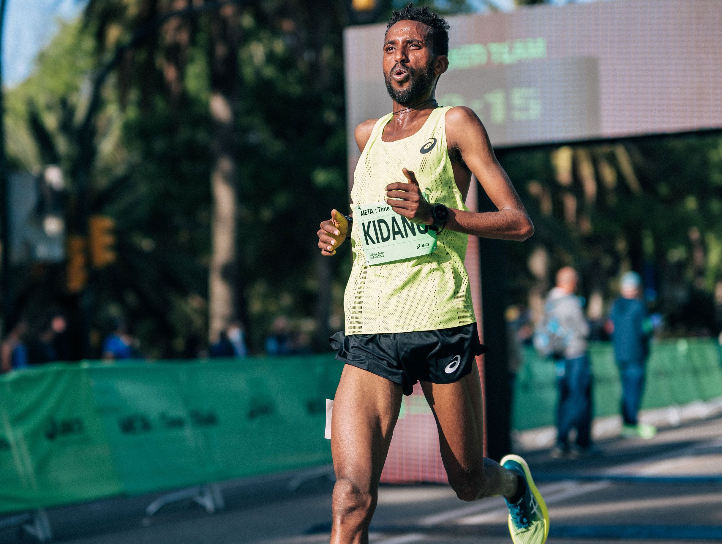 Tsegay Kidanu wins the 10km at the META: TIME : TRIALS by ASICS 