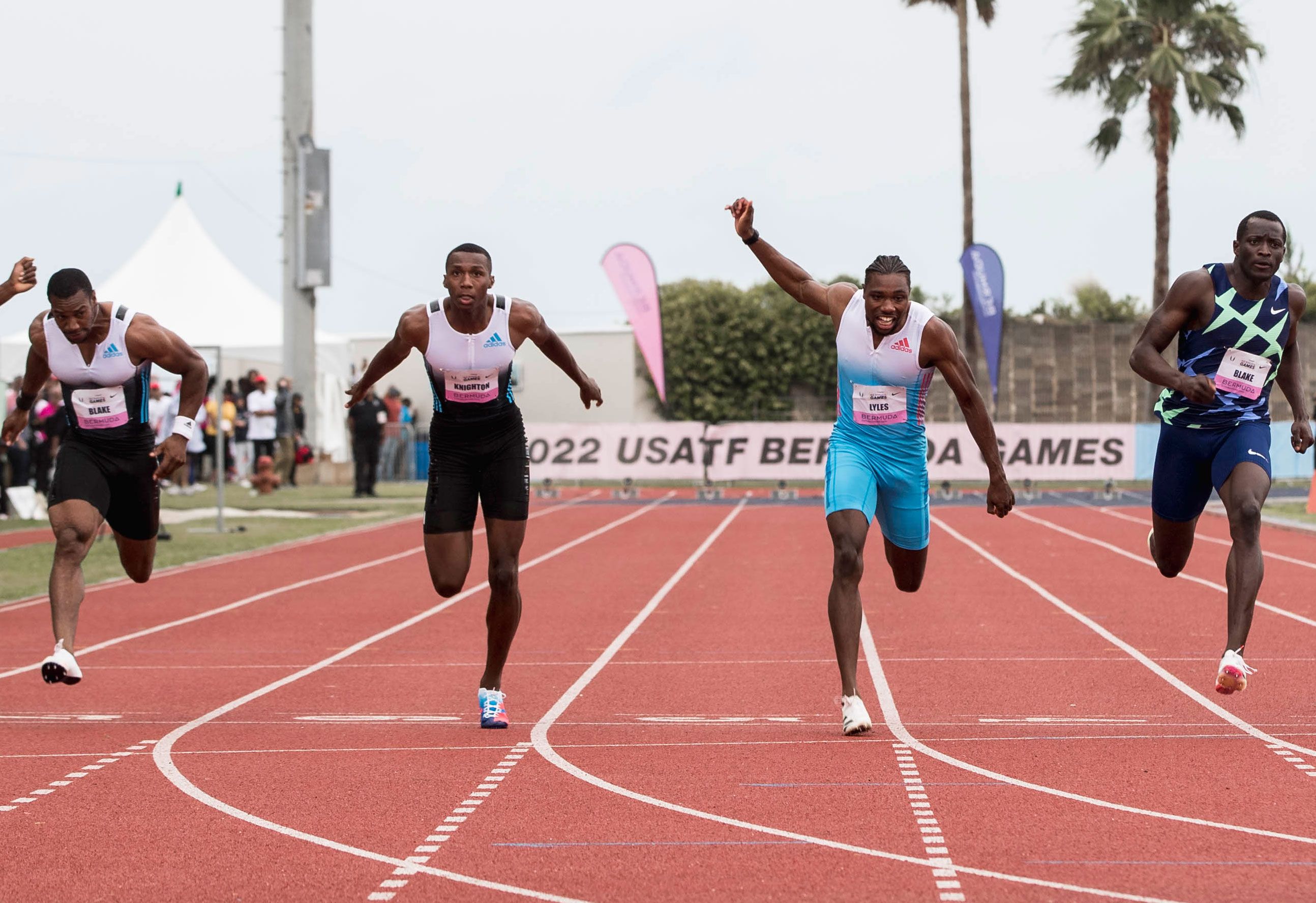 Erriyon Knighton and Noah Lyles race in Bermuda
