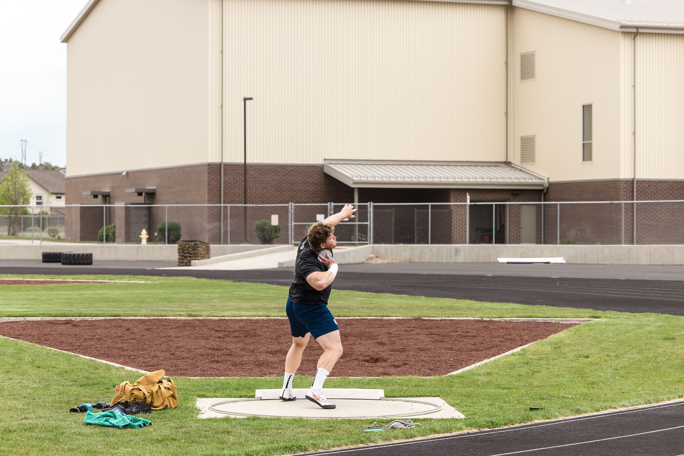 Ryan Crouser in training