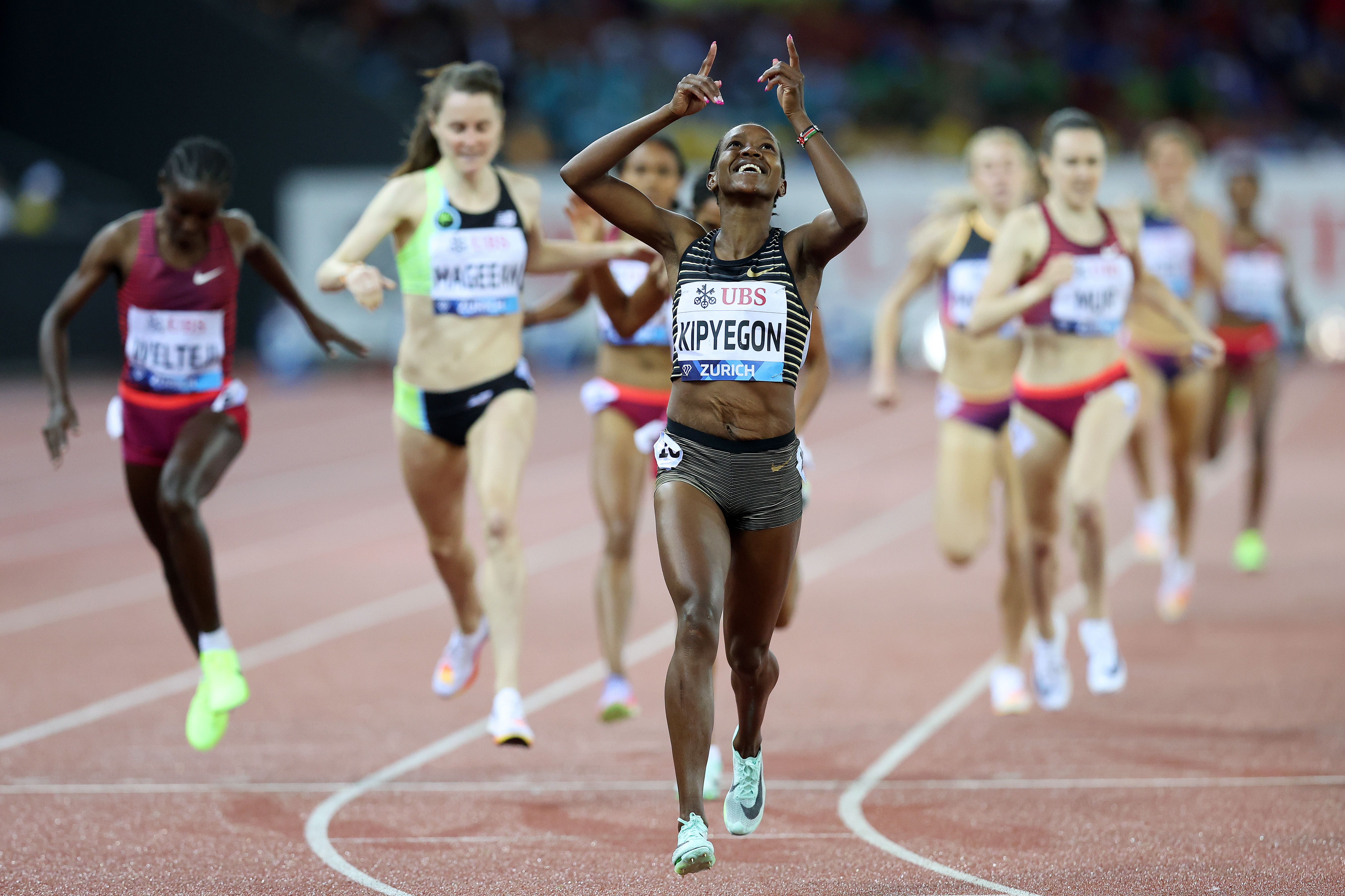 Faith Kipyegon wins the 1500m at the Wanda Diamond League Final in Zurich