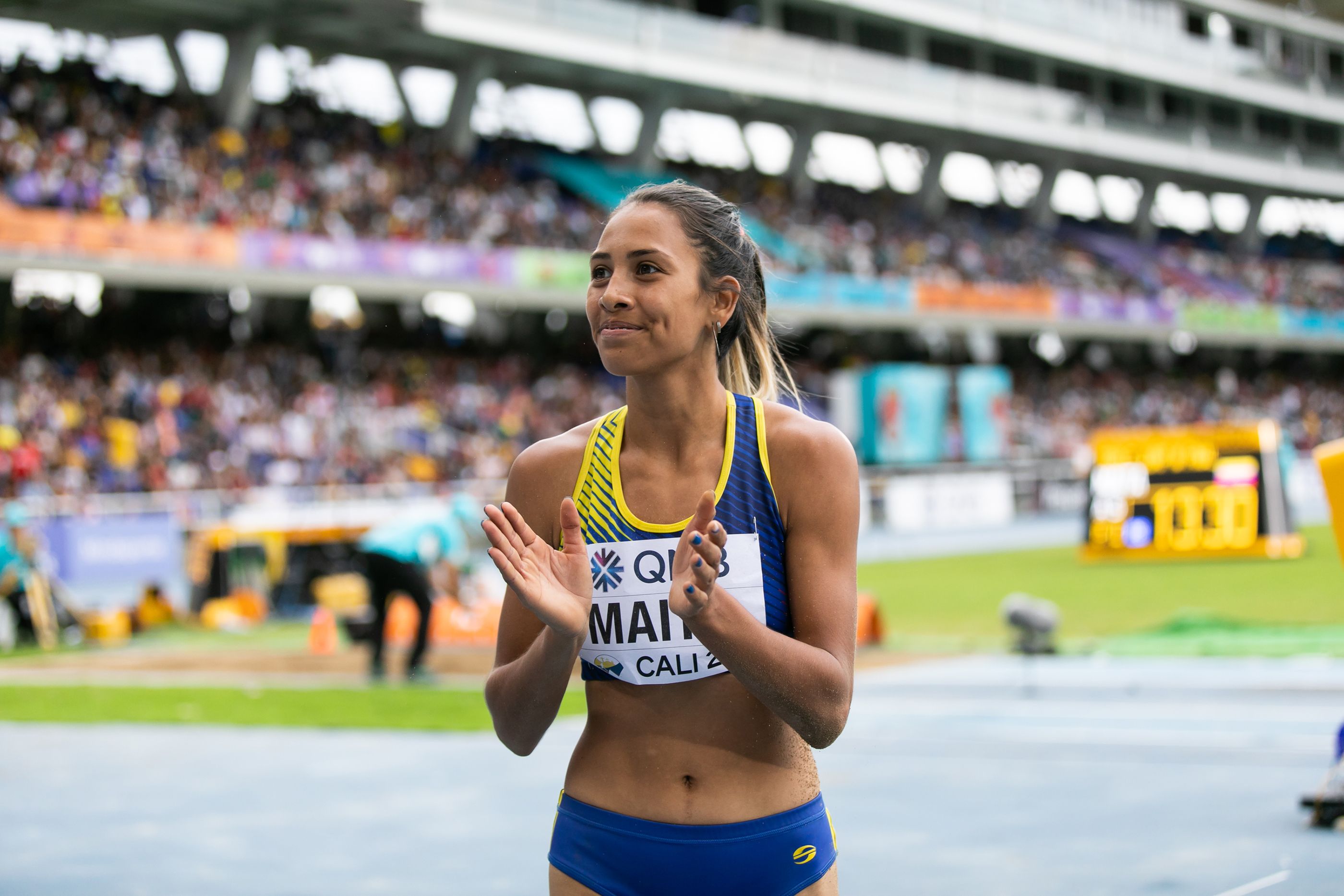 Fernanda Maita celebrates at the World Athletics U20 Championships Cali 22