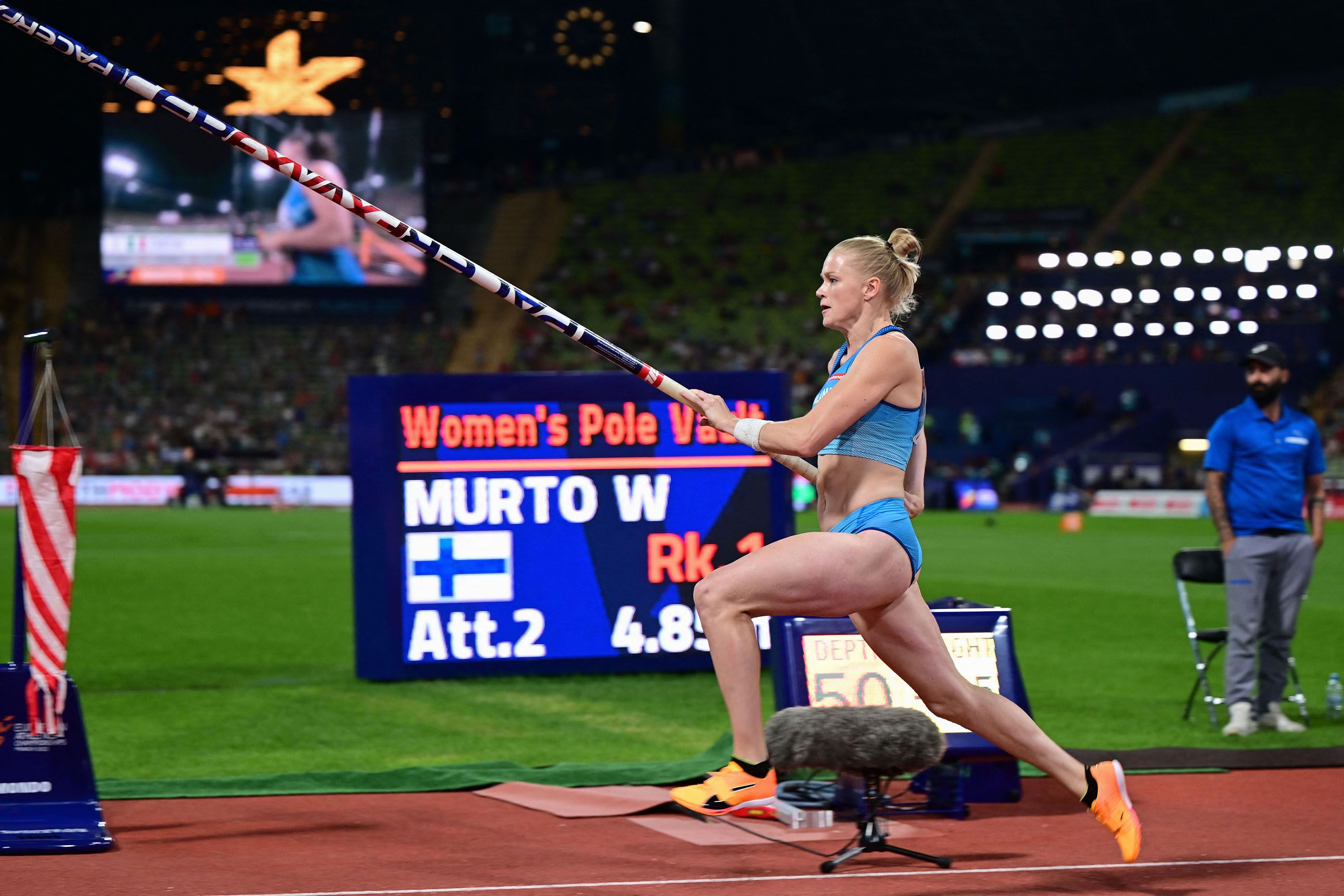 Wilma Murto attempts 4.85m at the European Championships in Munich