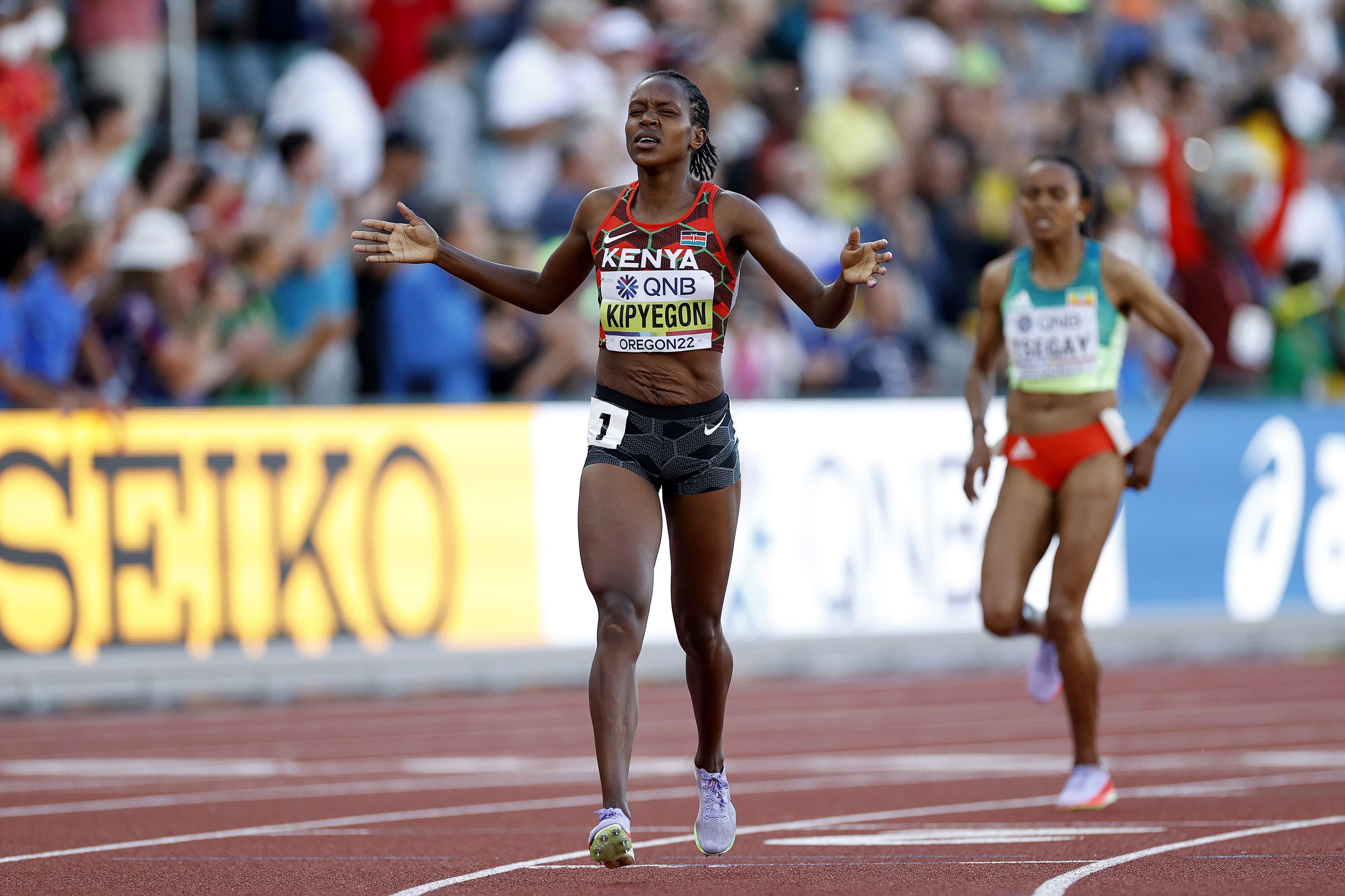 Faith Kipyegon wins the 1500m at the World Athletics Championships Oregon22