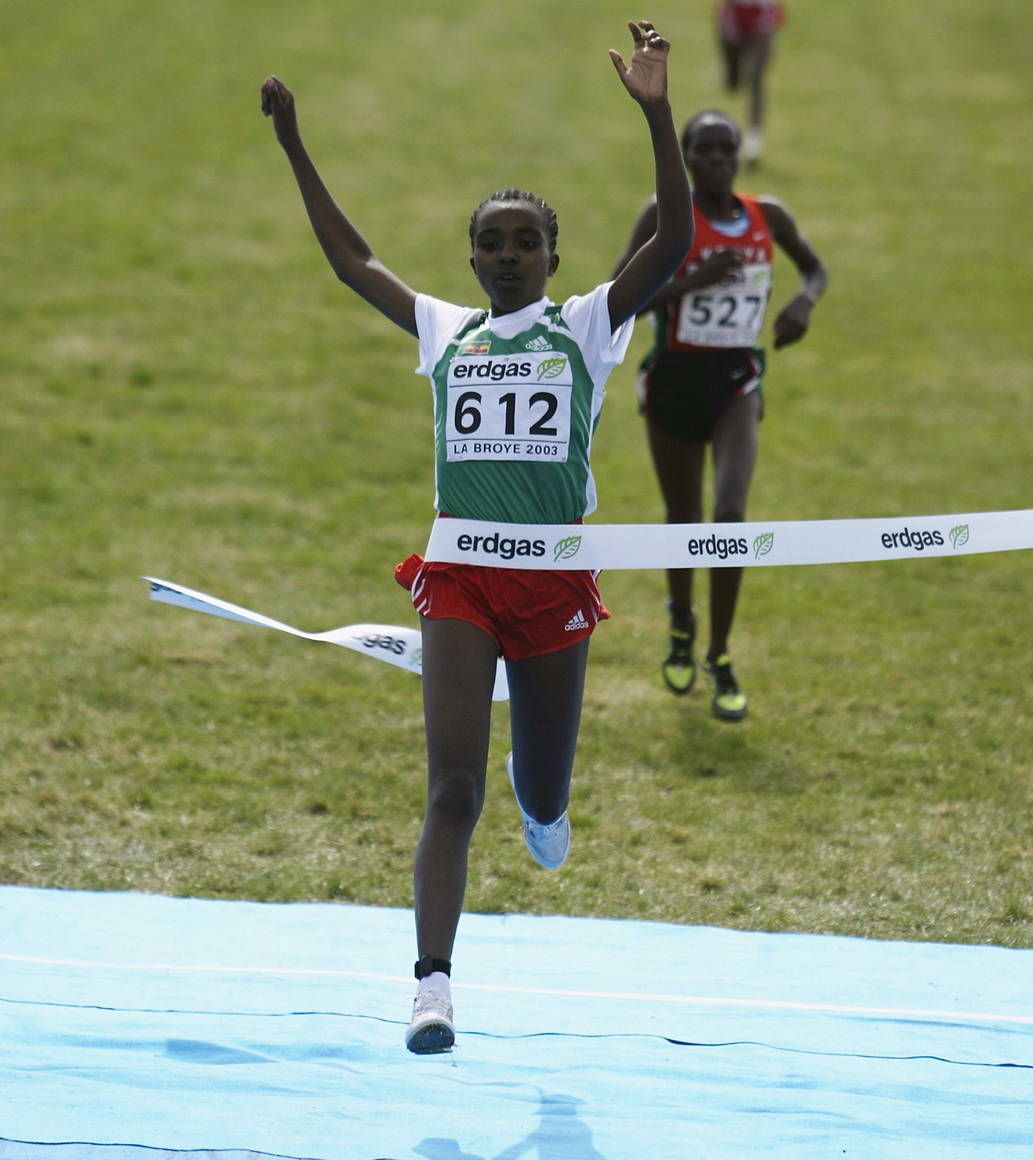 Tirunesh Dibaba wins the U20 women's race at the 2003 World Cross Country Championships