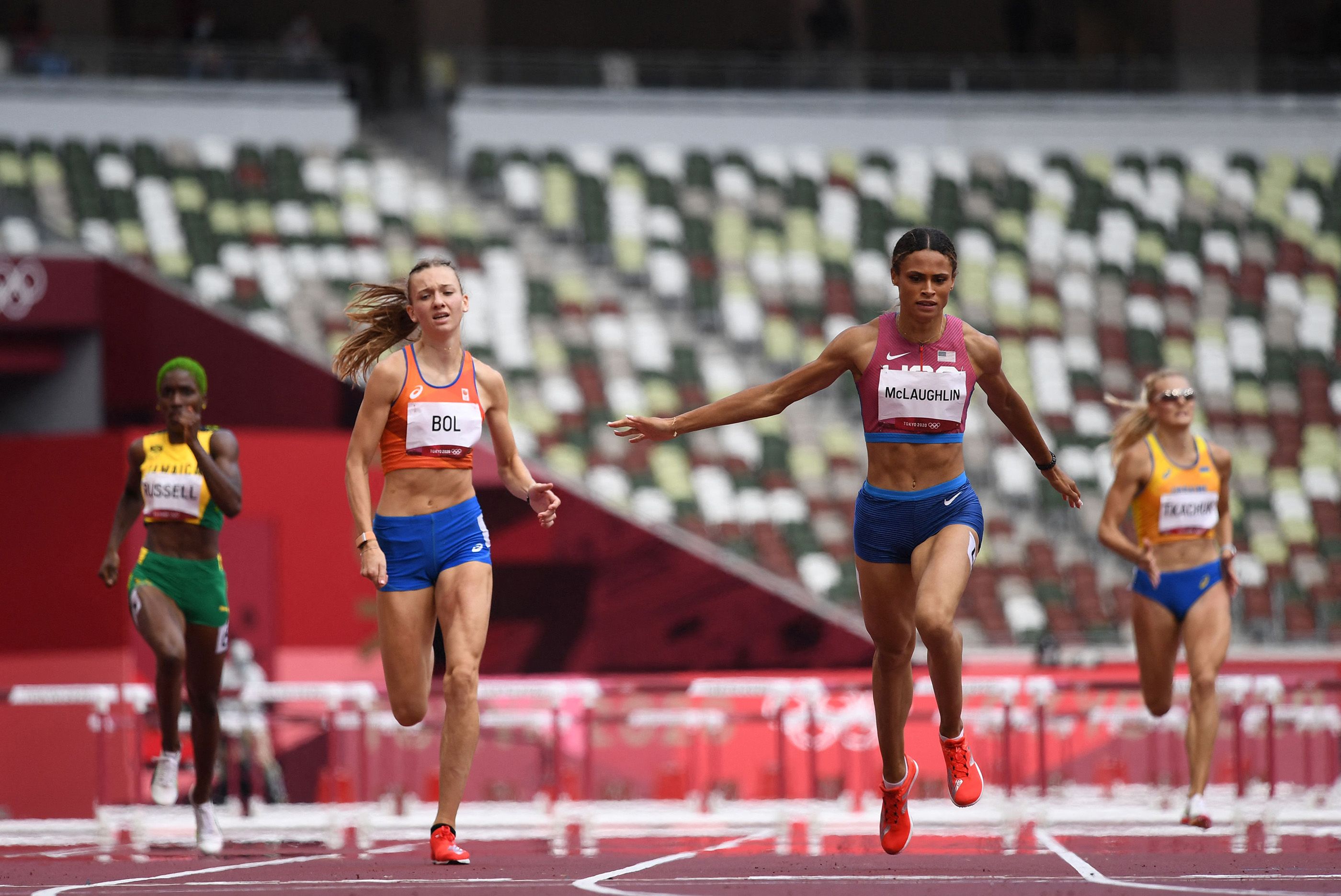 Femke Bol and Sydney McLaughlin-Levrone in the Olympic 400m hurdles final