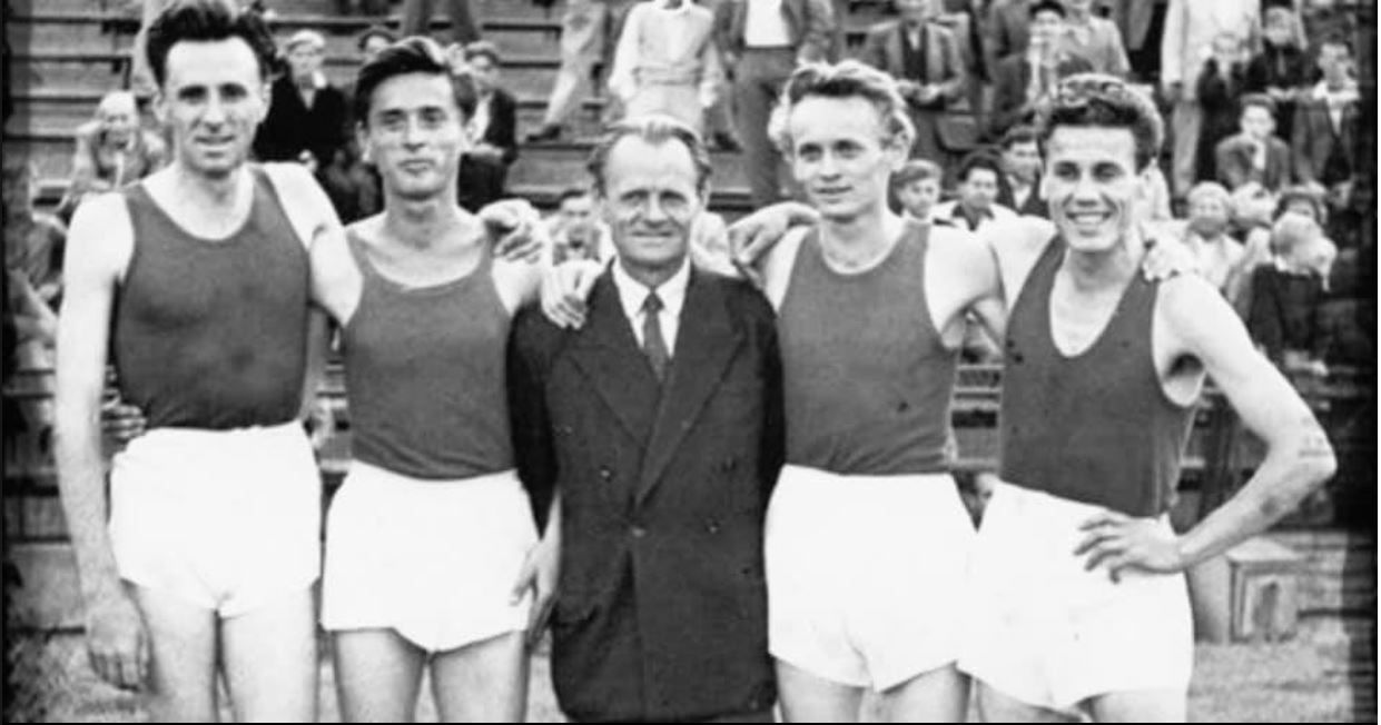 Ferenc Mikes, Sandor Iharos, Mihaly Igoli, Ivan Rozsavolgyi & Laszlo Tabori after their 4x1500m record in Budapest, 1954