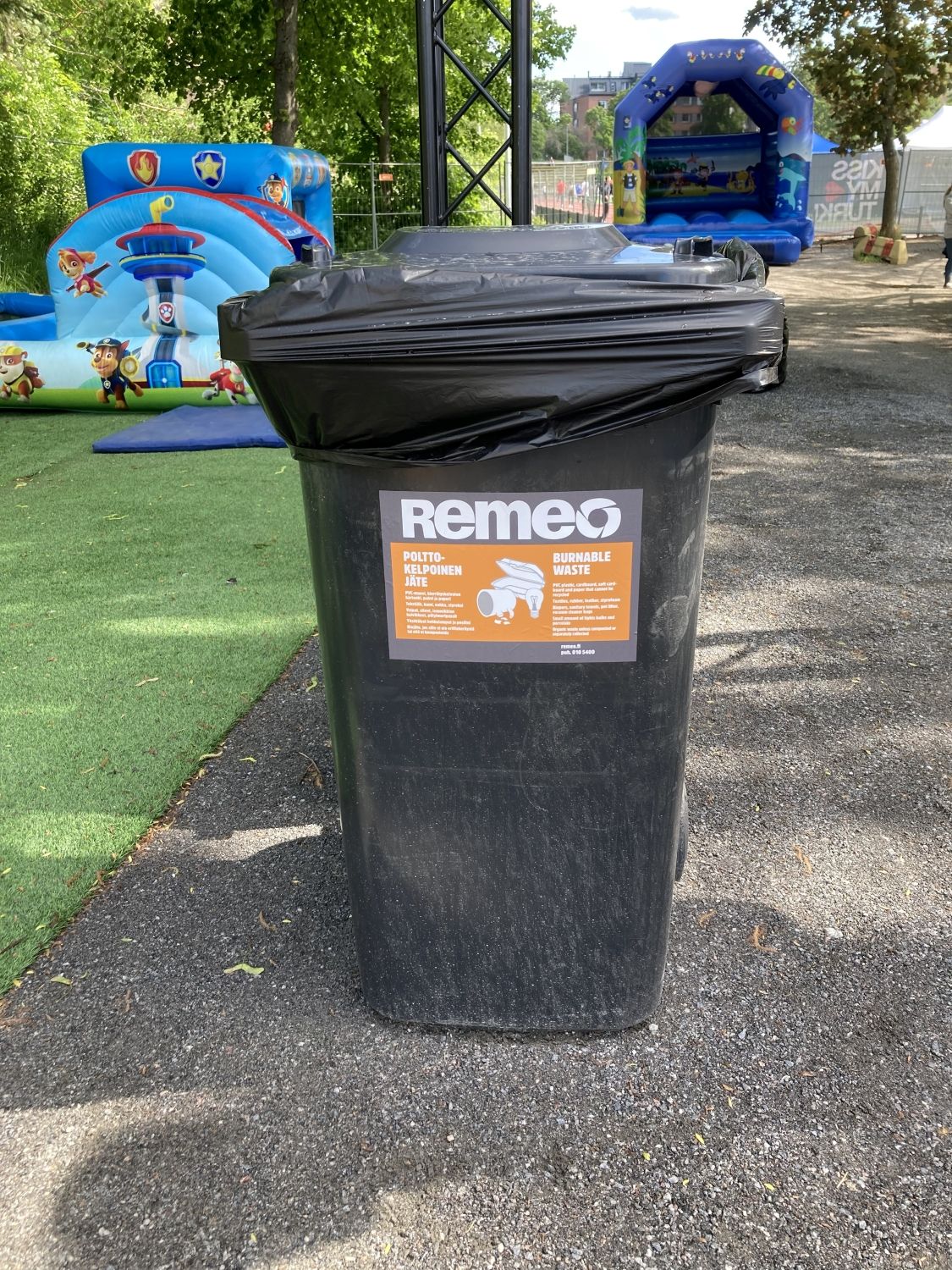 Waste bins at the Paavo Nurmi Games