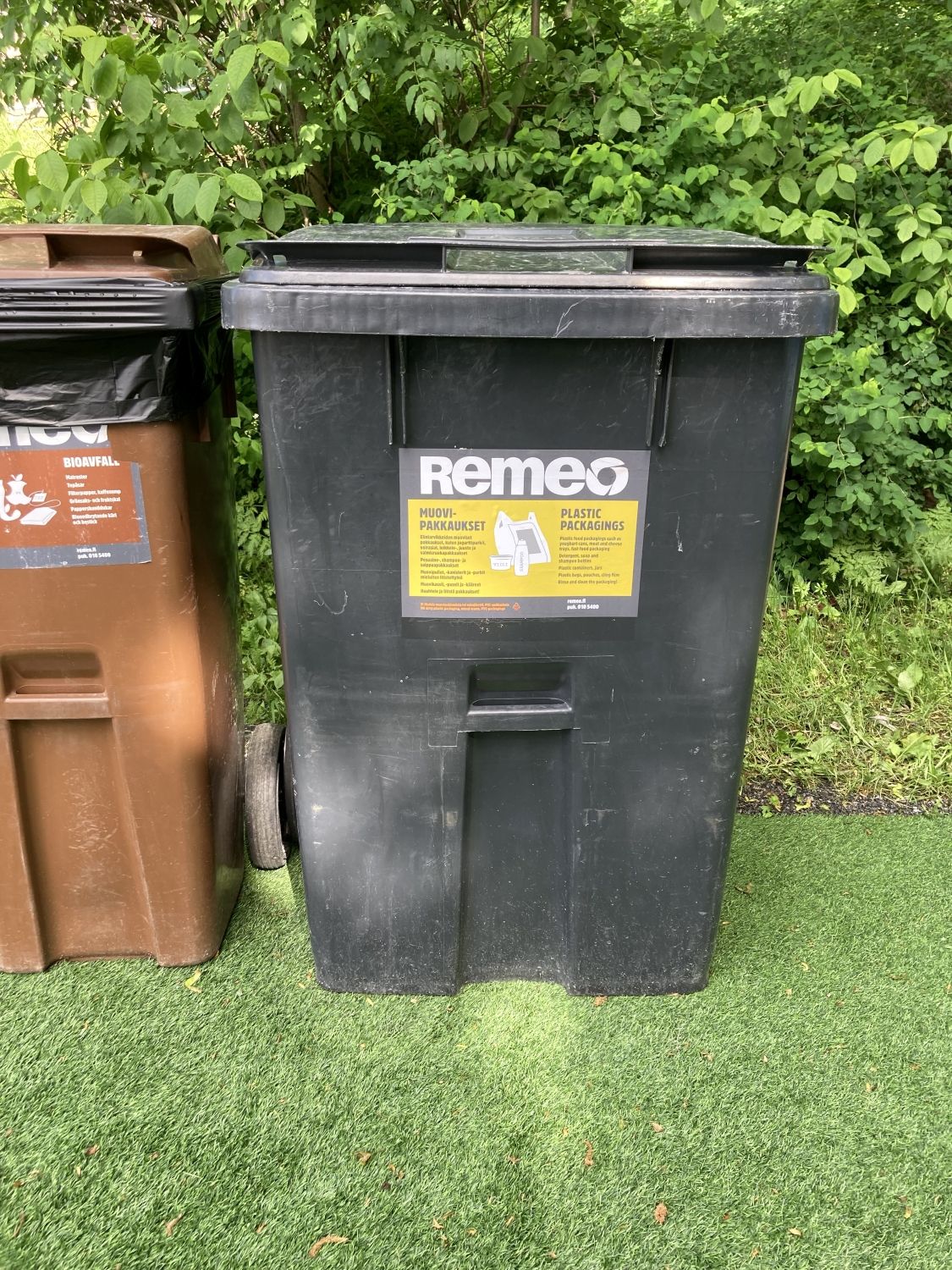 Waste bins at the Paavo Nurmi Games