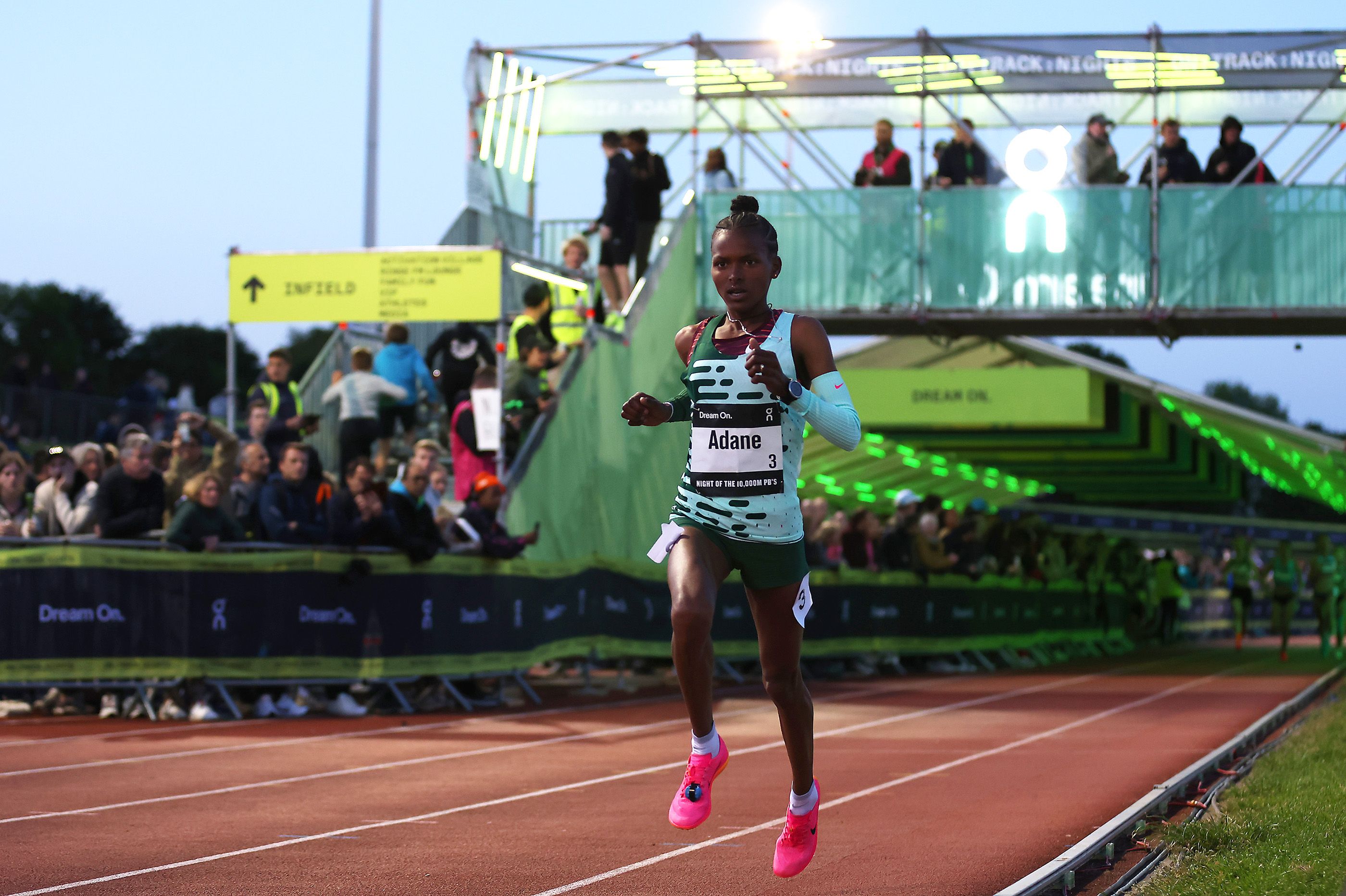 Mizan Alem Adane on her way to 10,000m triumph at the Night of the 10,000m PBs in London