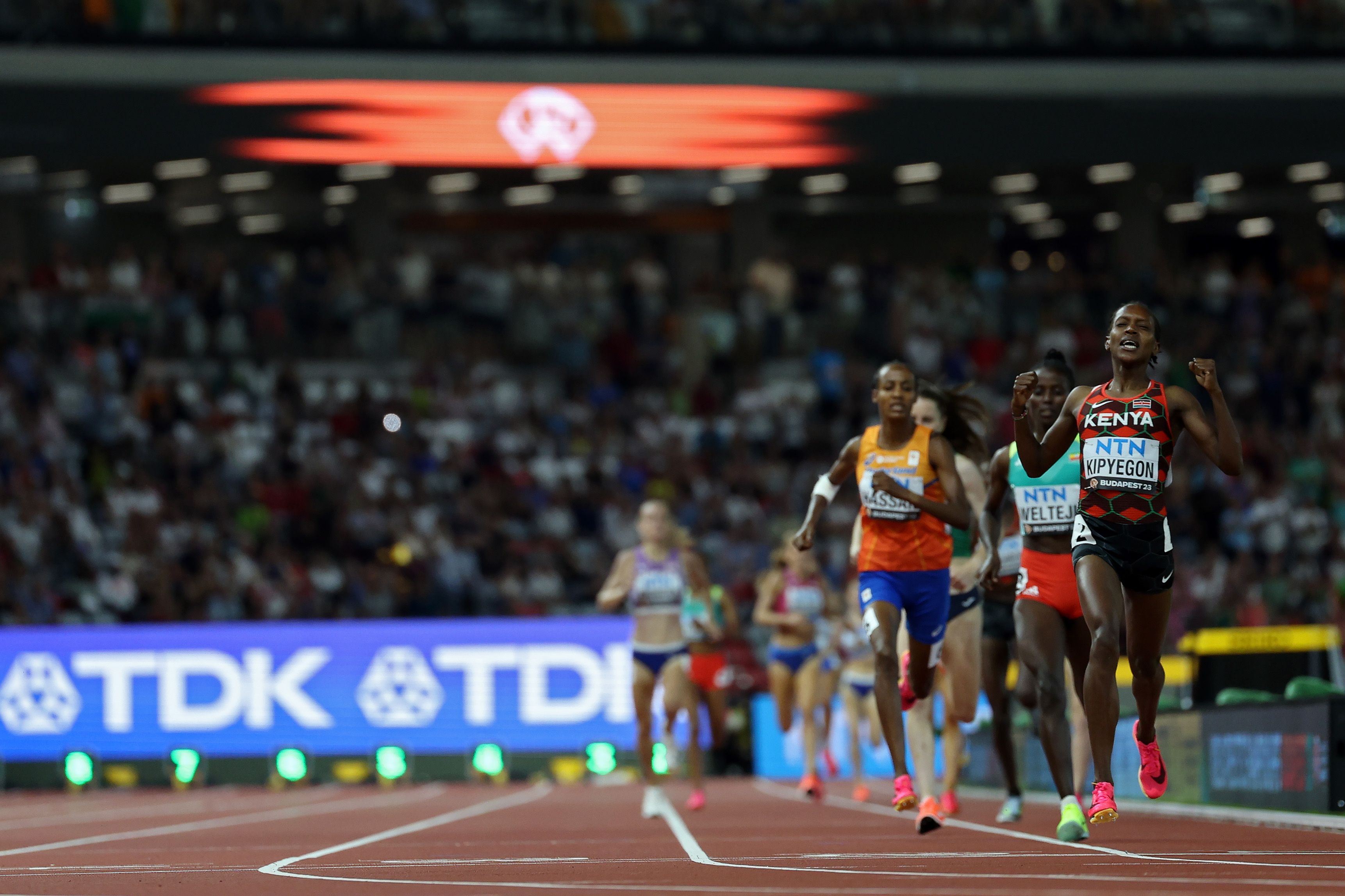 Faith Kipyegon wins the 1500m at the World Athletics Championships Budapest 23