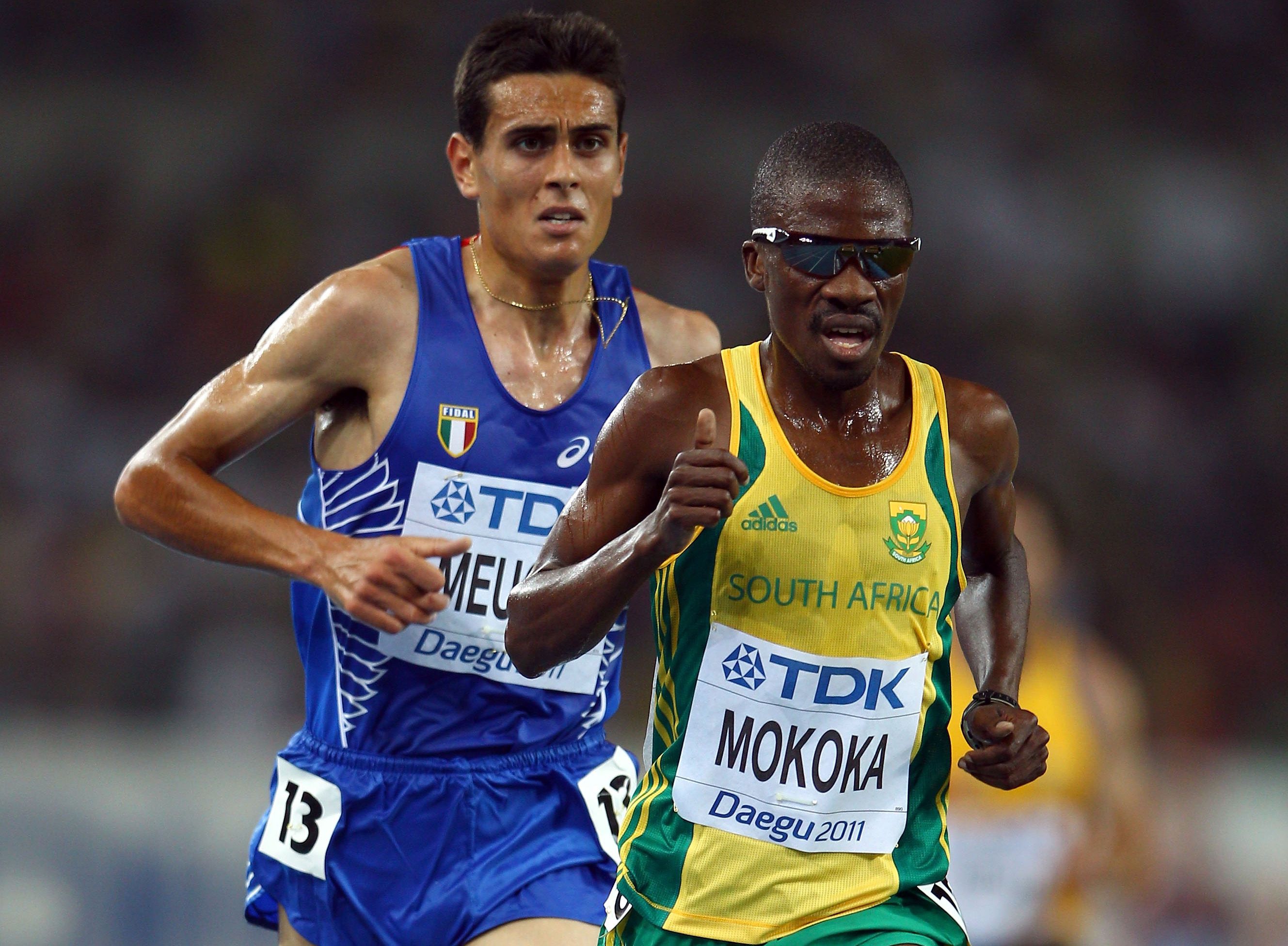 Stephen Mokoka in the 10,000m at the 2011 World Championships in Daegu