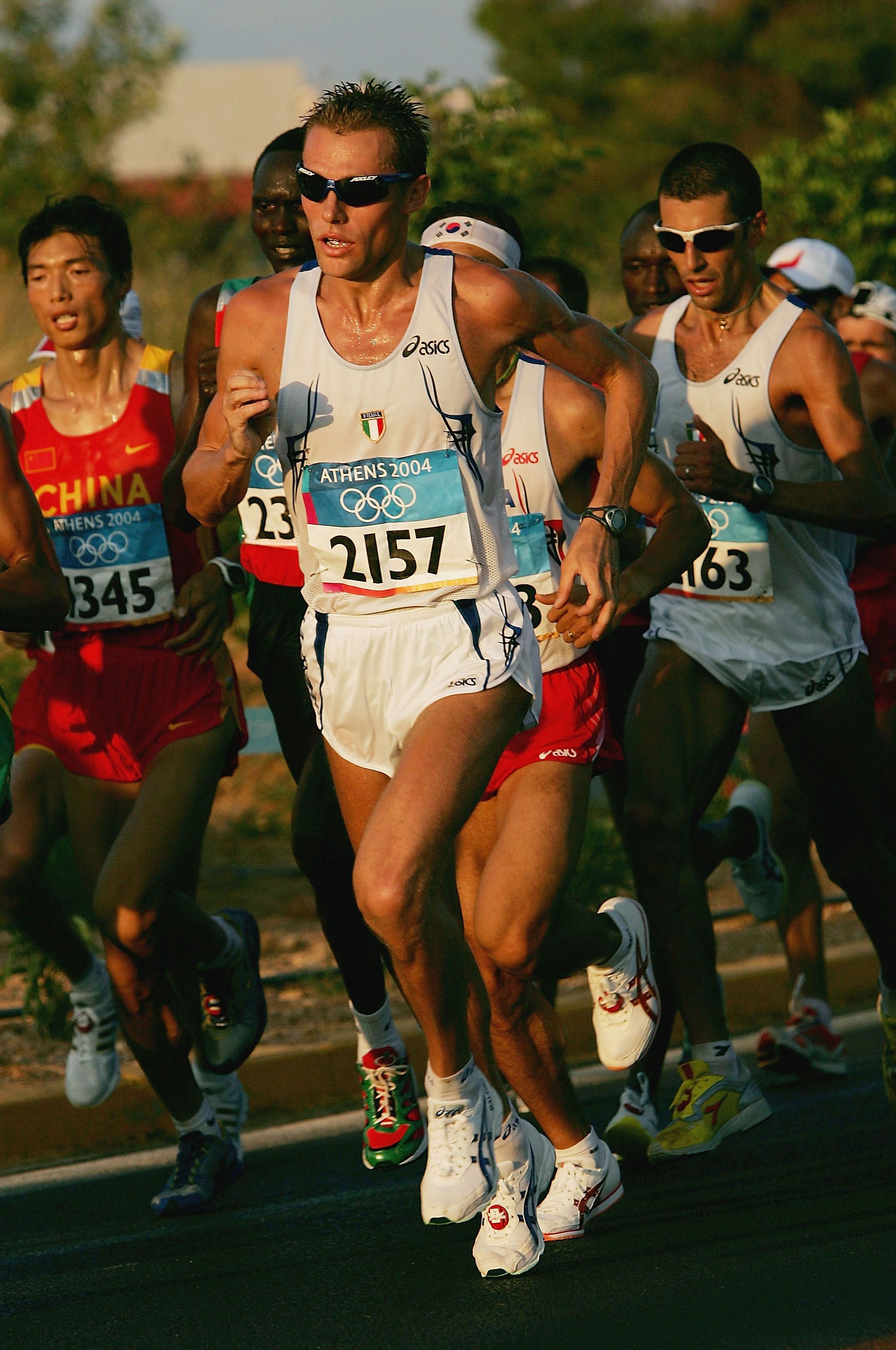 Stefano Baldini in action in the 2004 Olympic marathon title