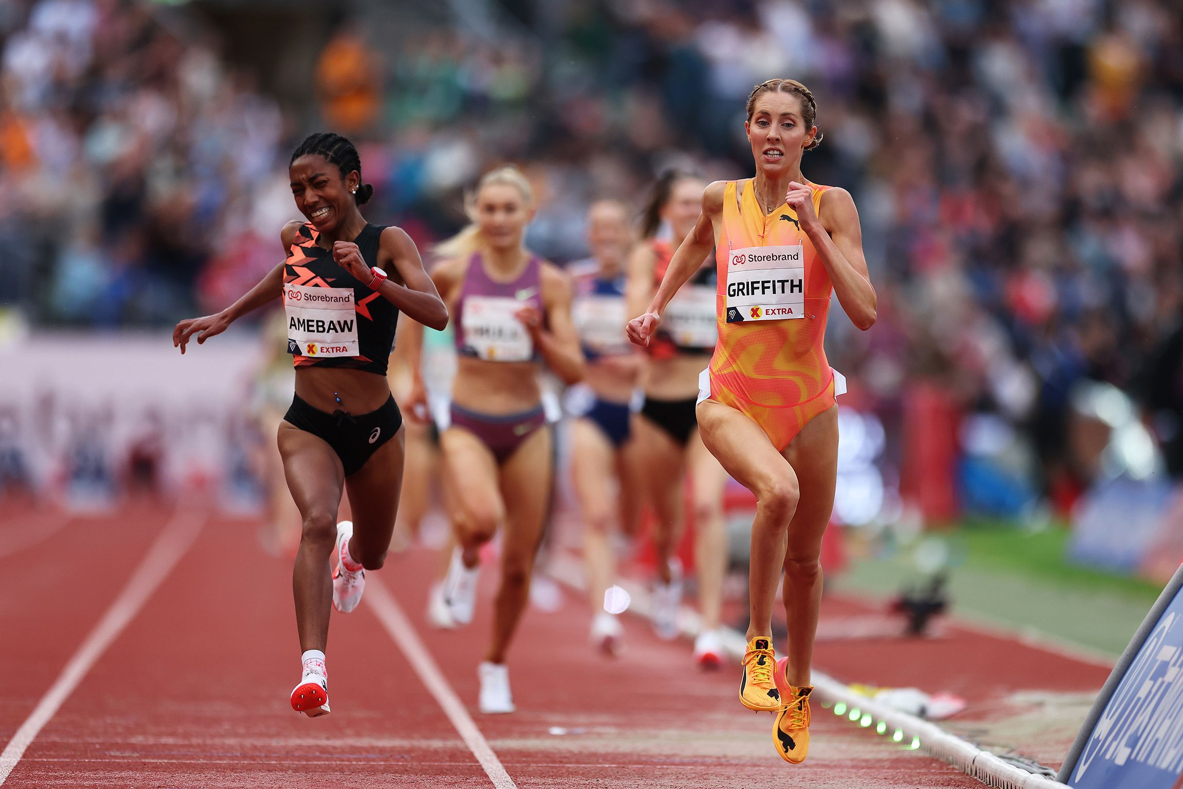 Georgia Griffith wins the 3000m in Oslo