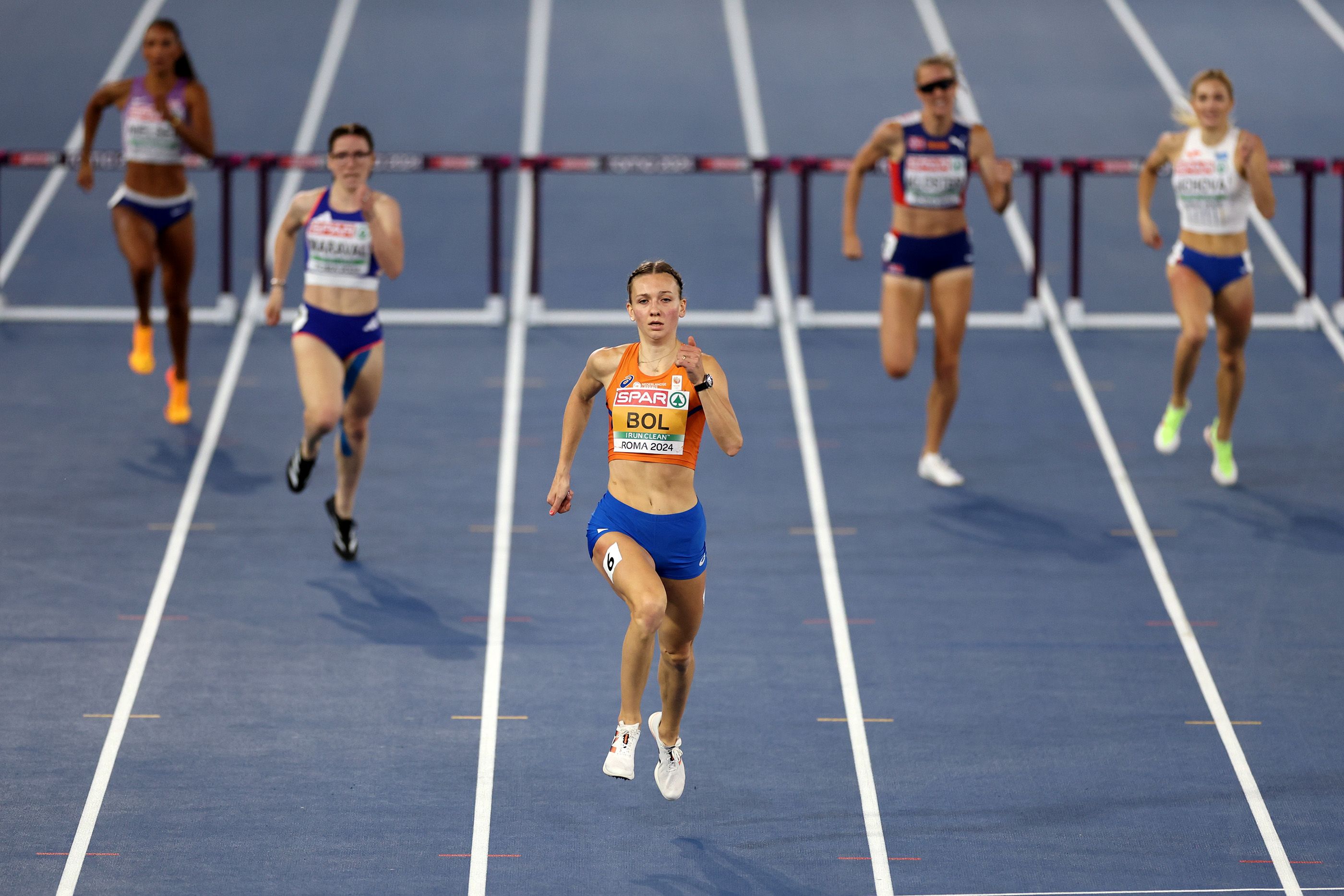 Femke Bol on her way to the European 400m hurdles title in Rome