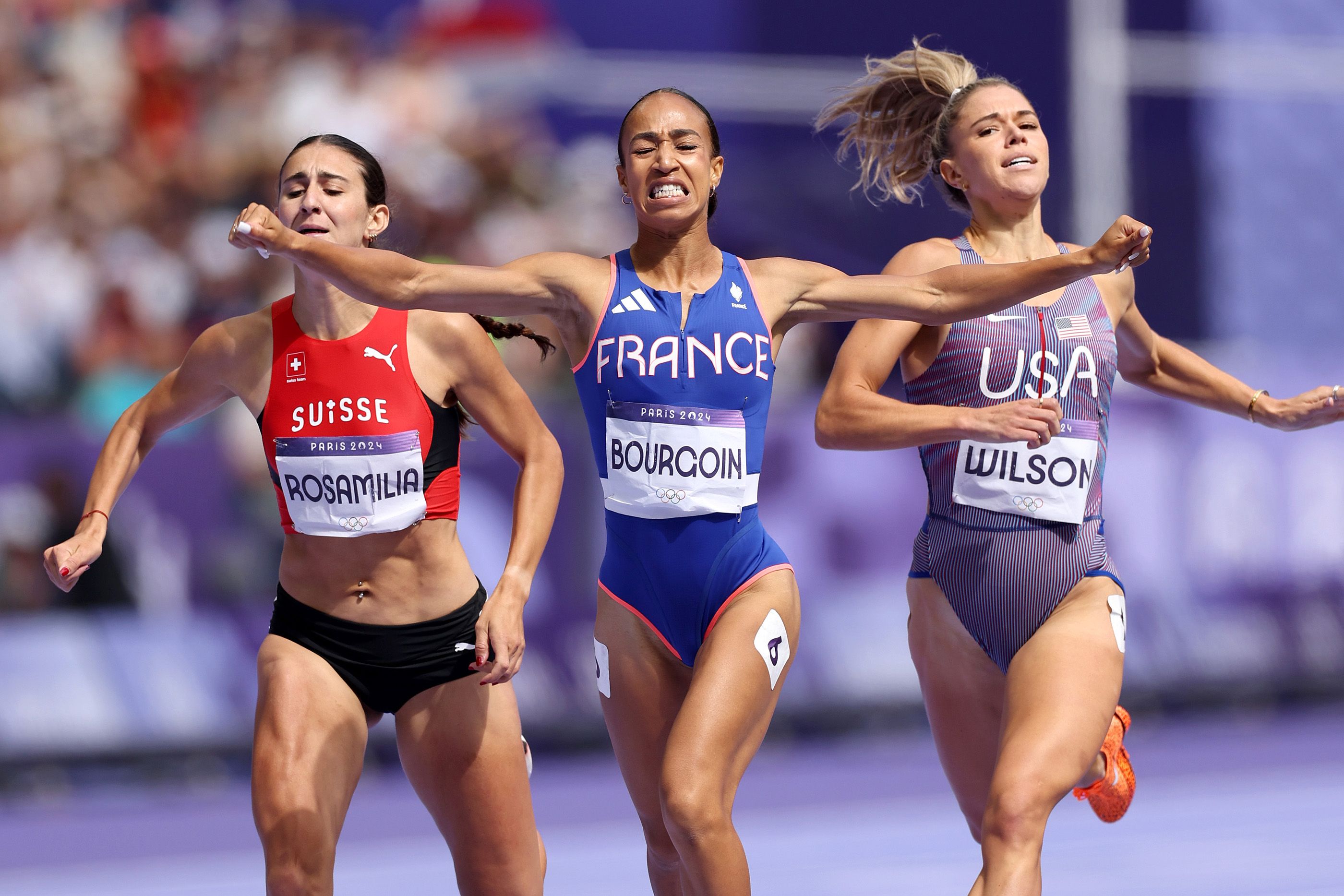 Anais Bourgoin celebrates her win in the repechage rounds of the women's 800m in Paris