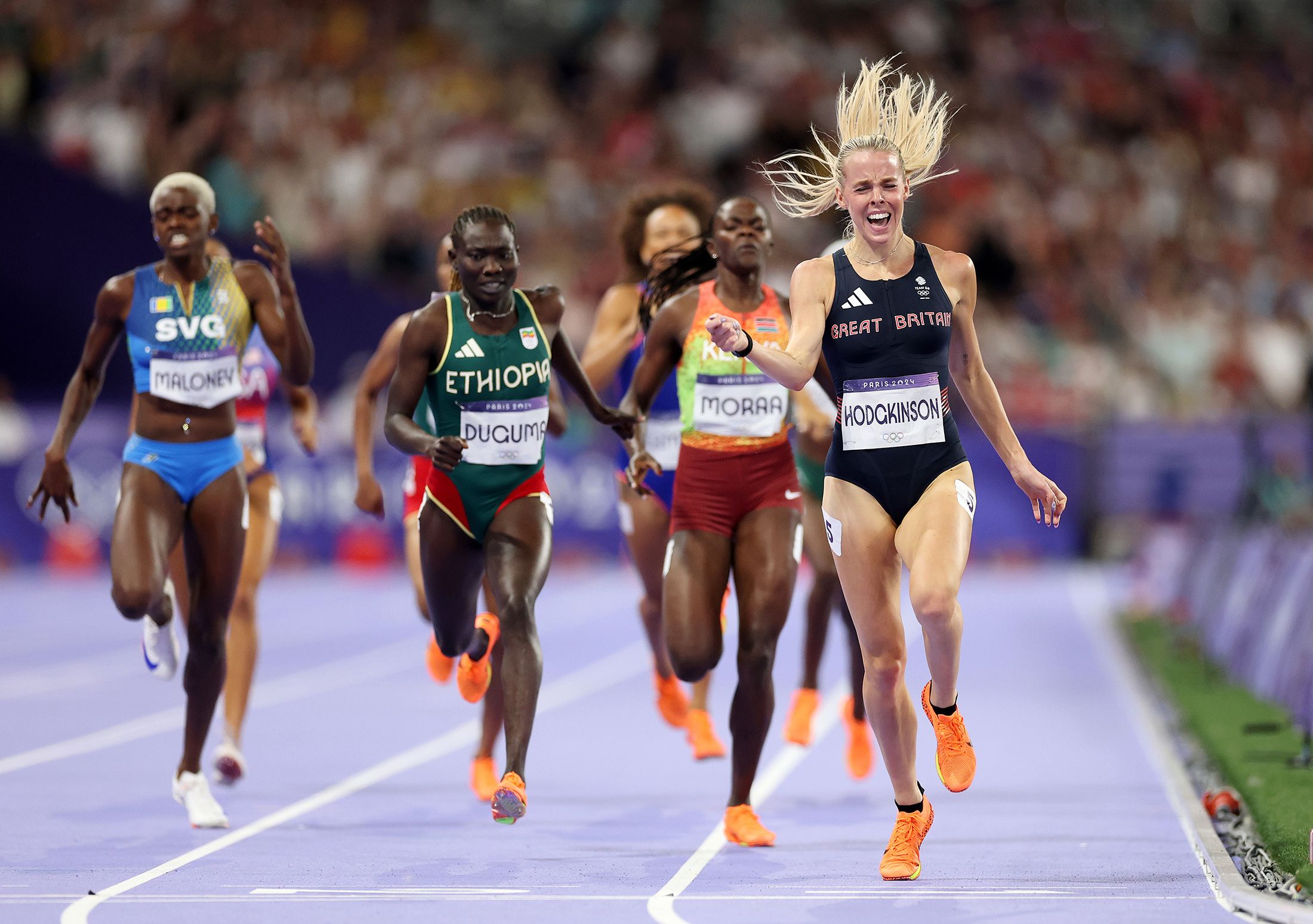 Keely Hodgkinson wins the 800m at the Paris 2024 Olympic Games