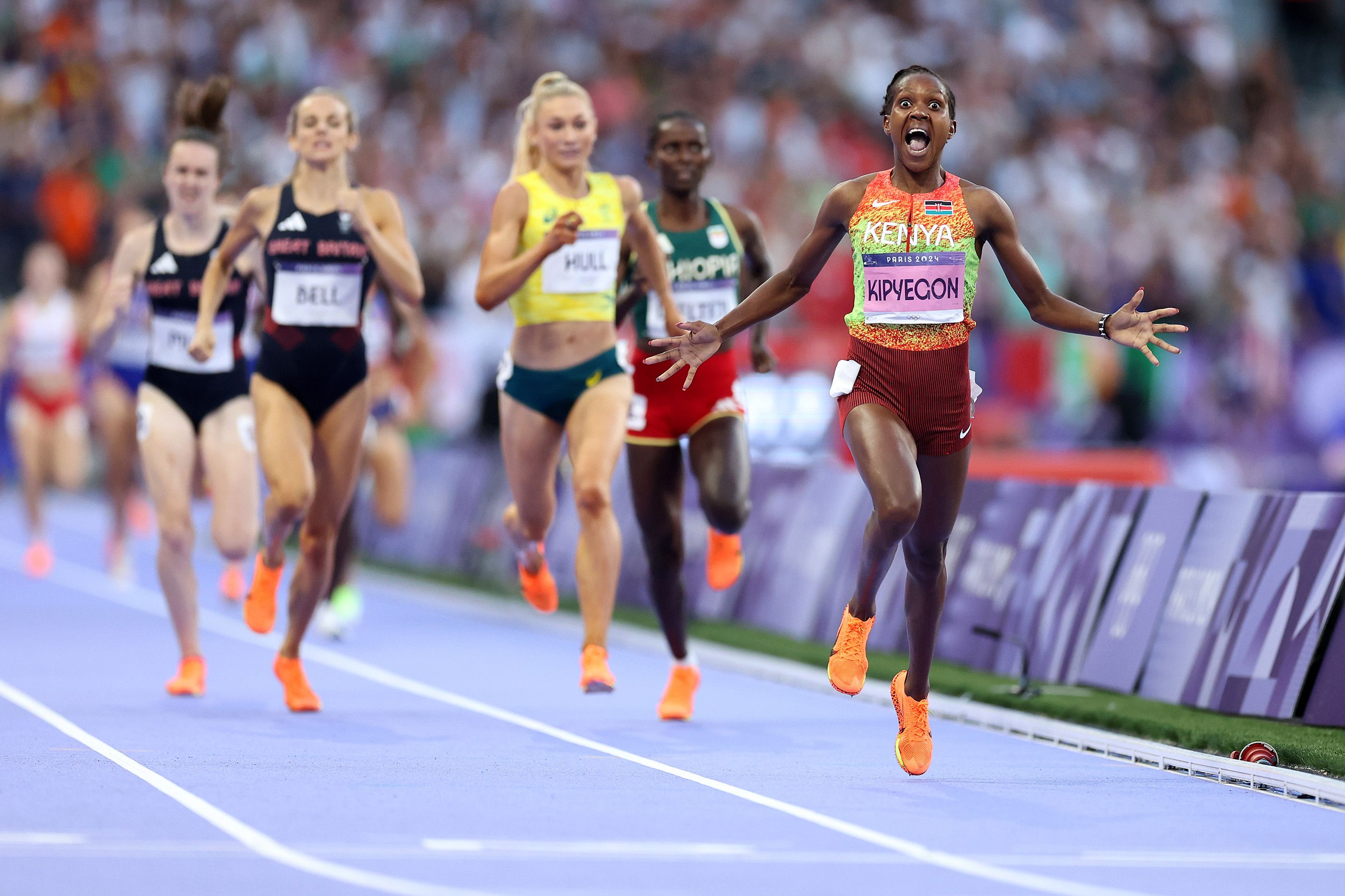 Faith Kipyegon celebrates her 1500m win at the Paris 2024 Olympic Games