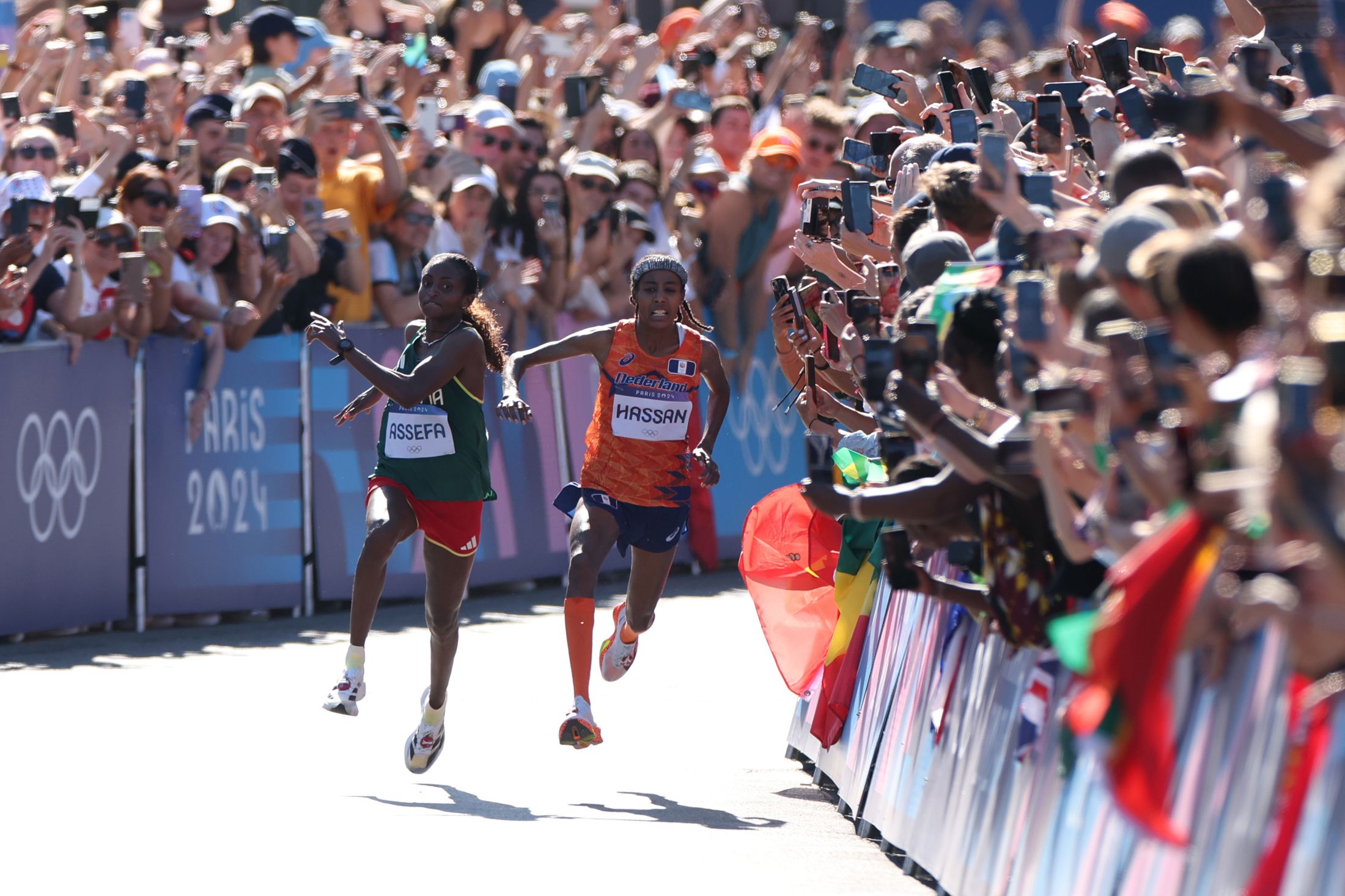 Tigist Assefa and Sifan Hassan collide during the marathon at the Paris 2024 Olympic Games