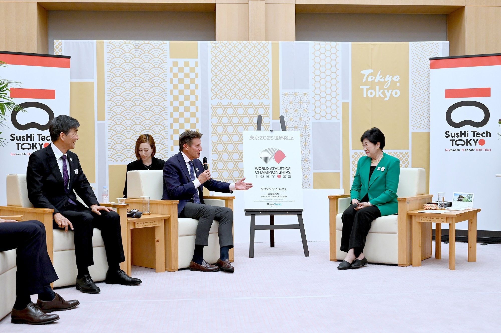 Governor Koike, President Coe and President Ogata