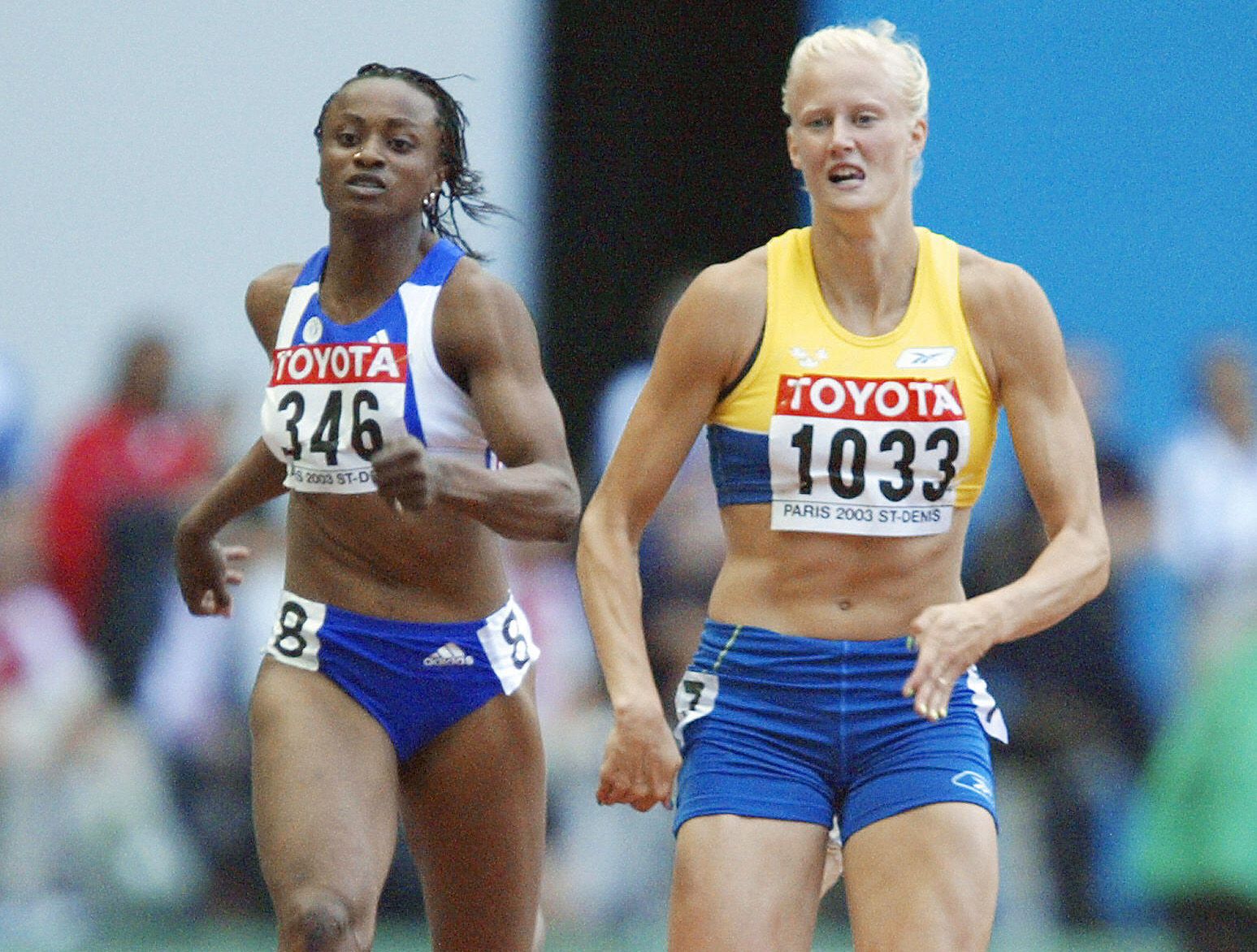 Eunice Barber and Carolina Kluft in action in Paris in 2003