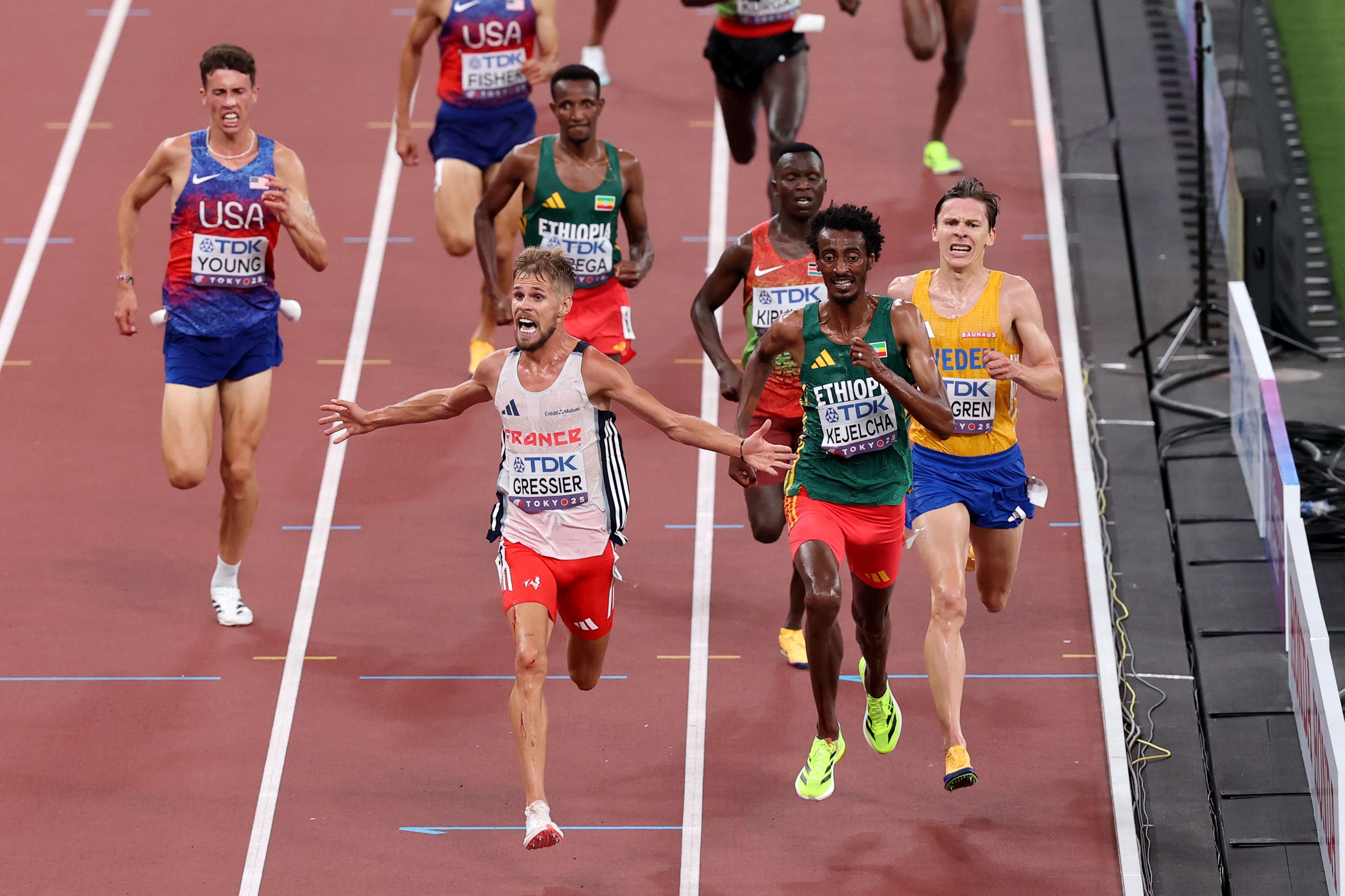 Jimmy Gressier wins the 10,000m at the World Championships Tokyo 25