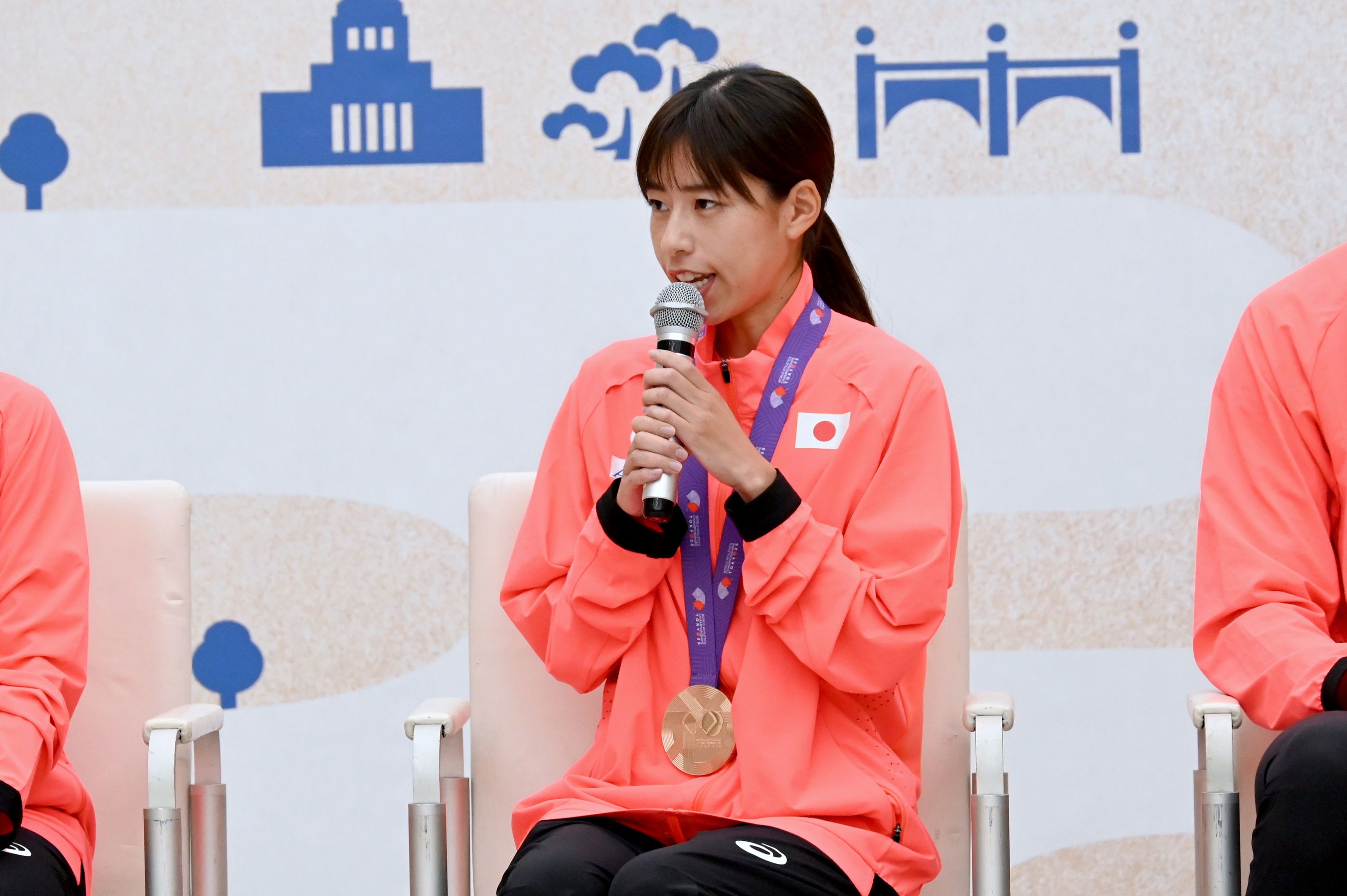 藤井菜々子