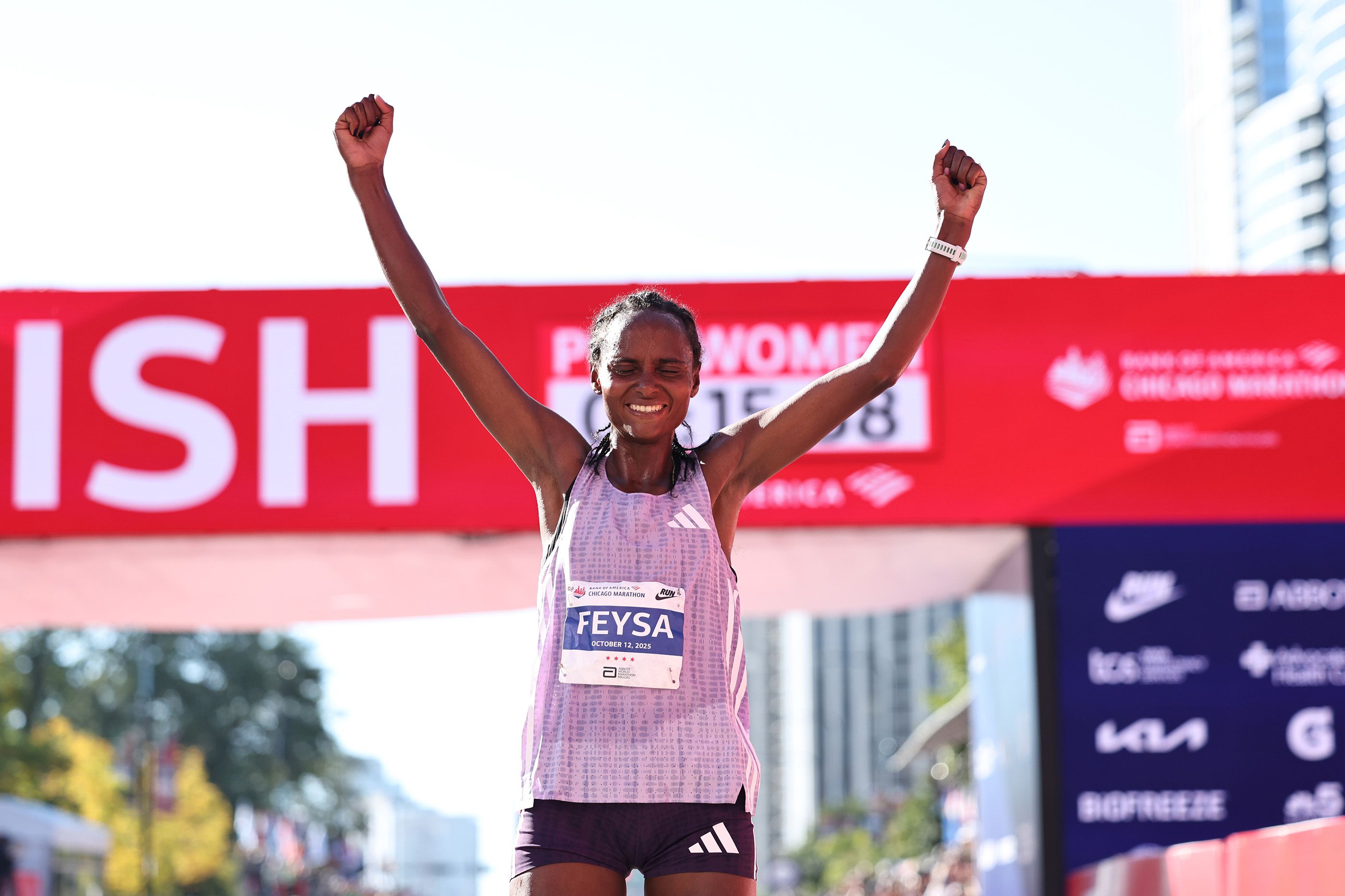 Hawi Feysa celebrates her Chicago Marathon win