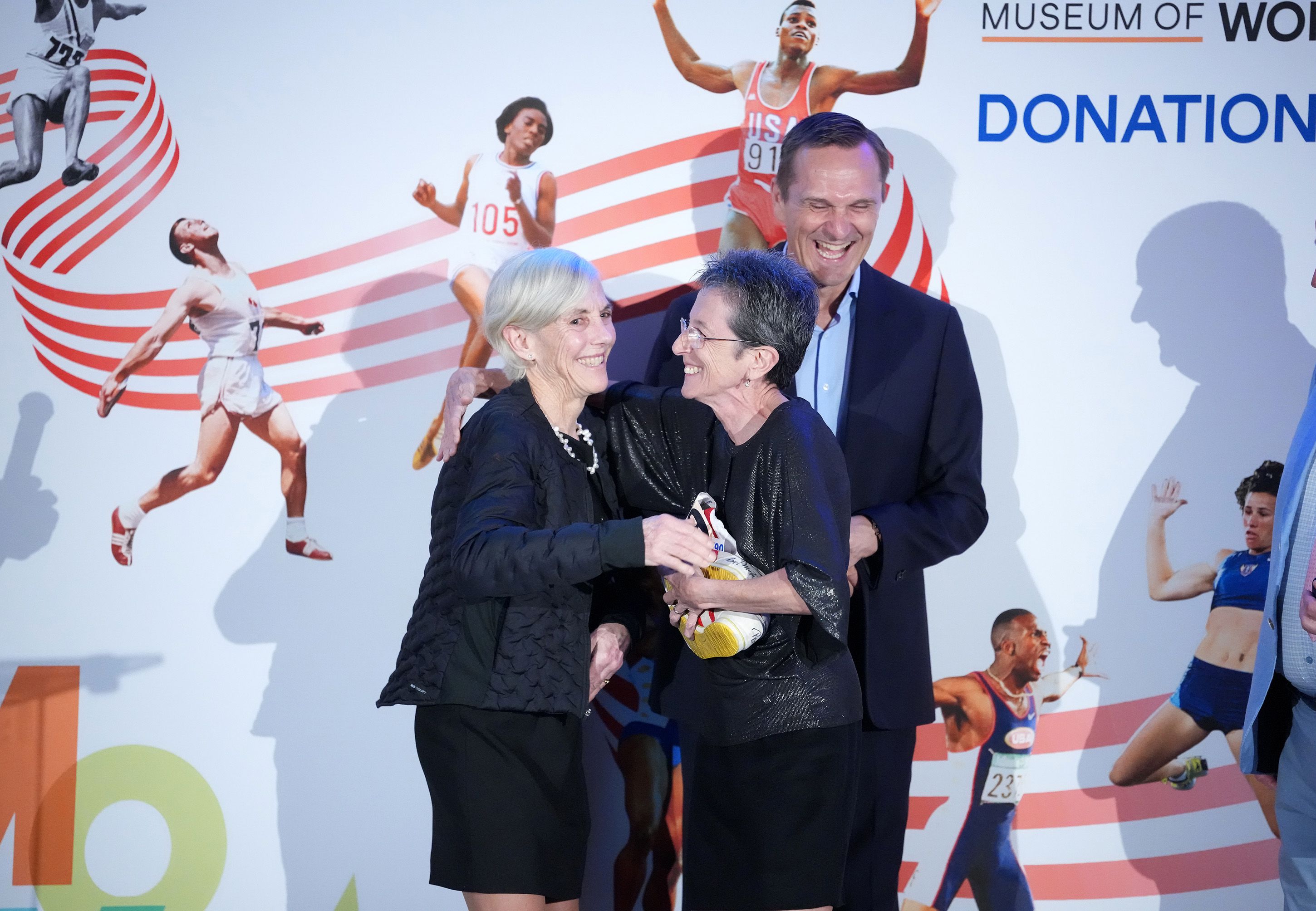 Joan Benoit Samuelson, Rosa Mota and Jon Ridgeon