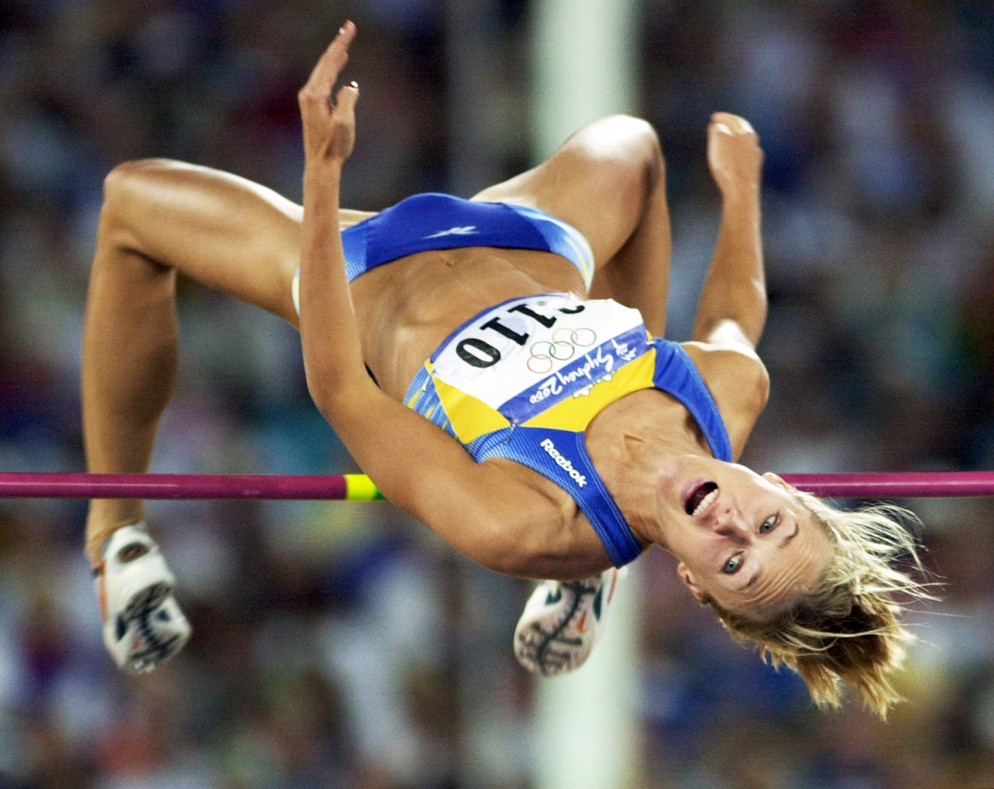 Kajsa Bergqvist in action at the Sydney Olympics