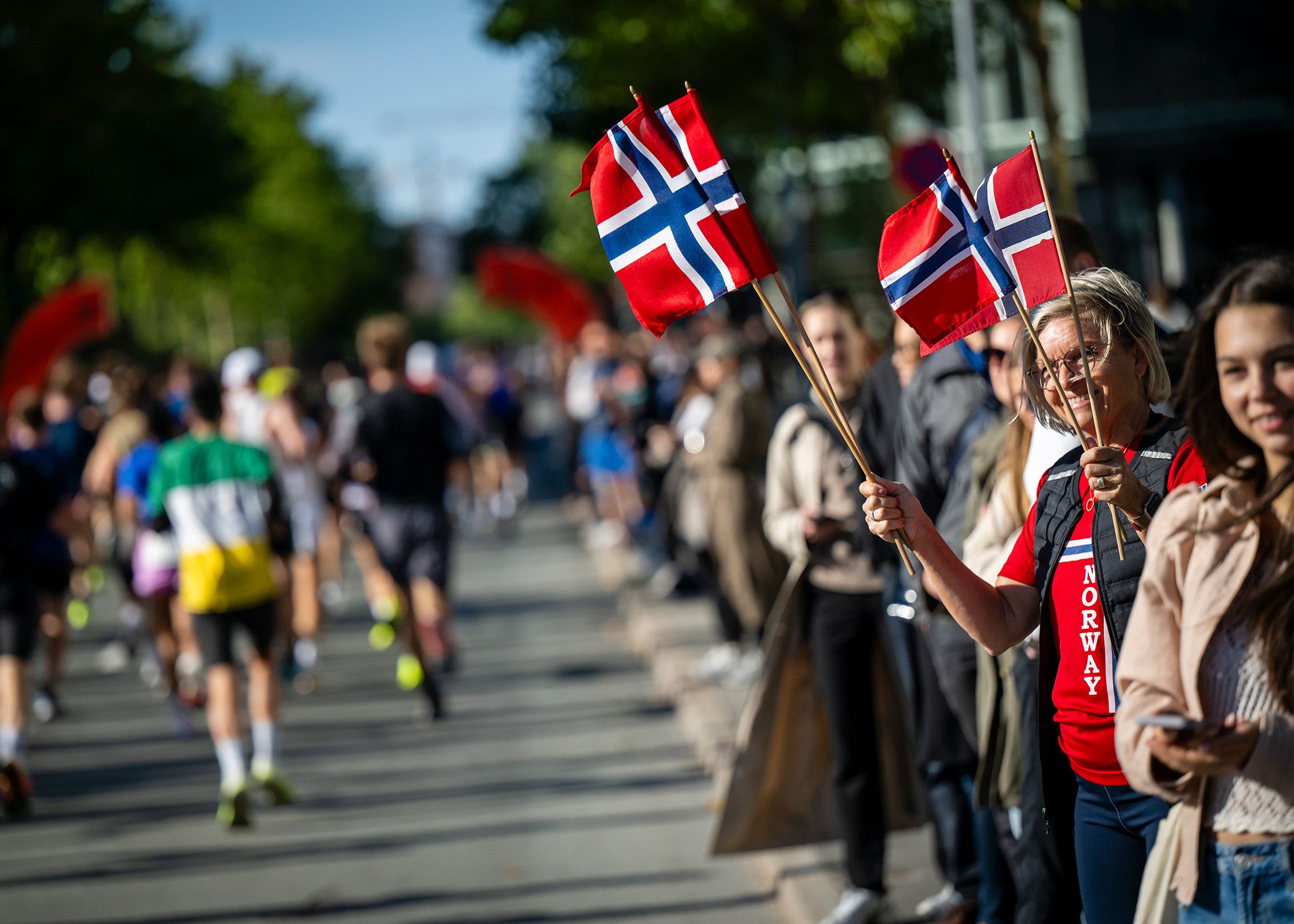 Spectators with Norwegian flags