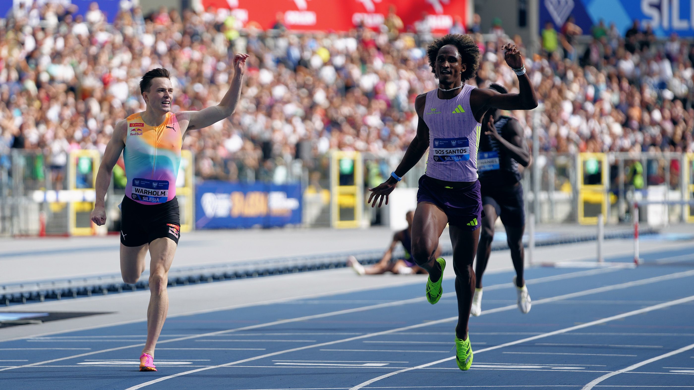 Alison dos Santos pips Karsten Warholm in Silesia