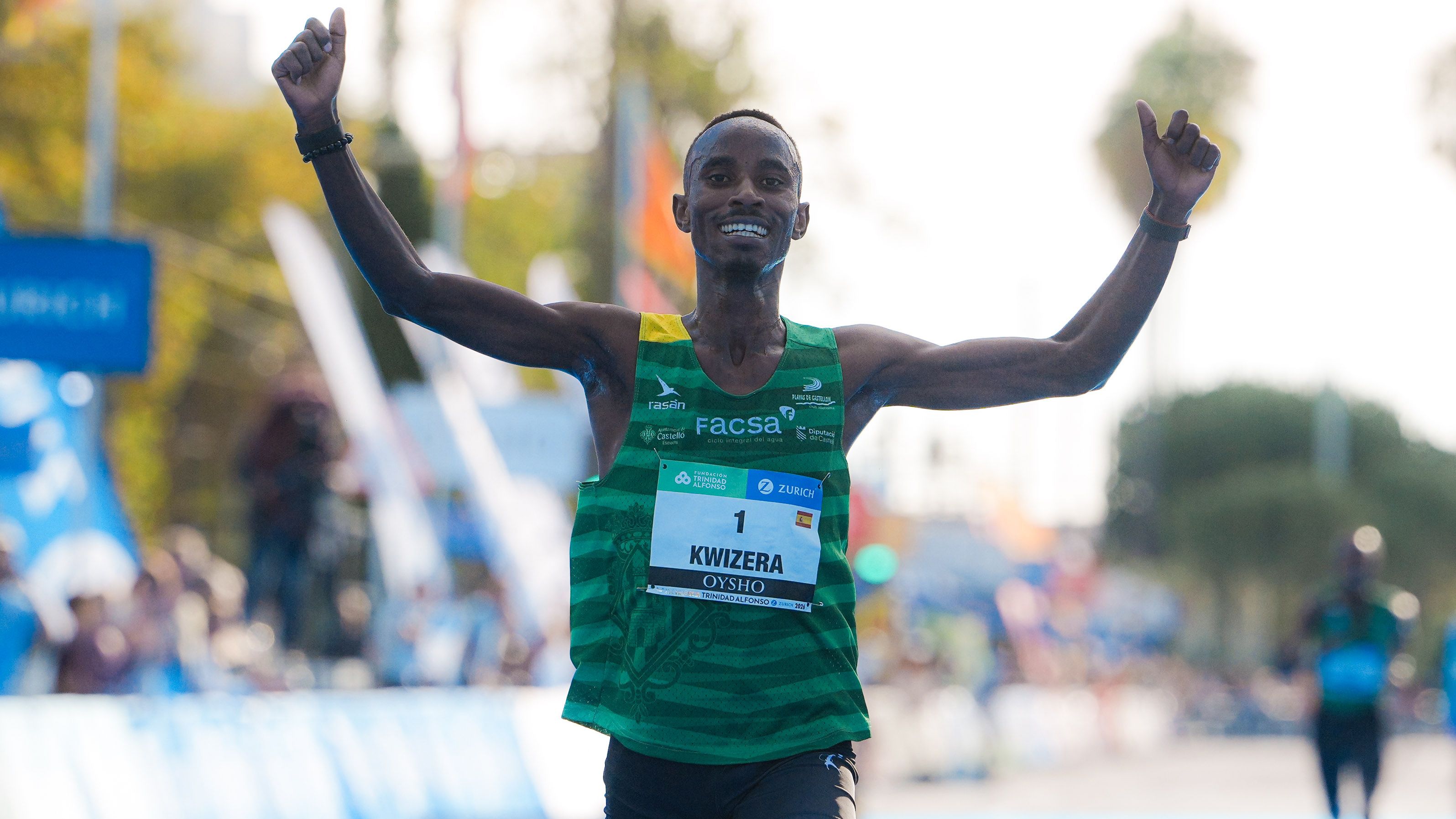 Rodrigue Kwizera celebrates his Valencia Half Marathon win