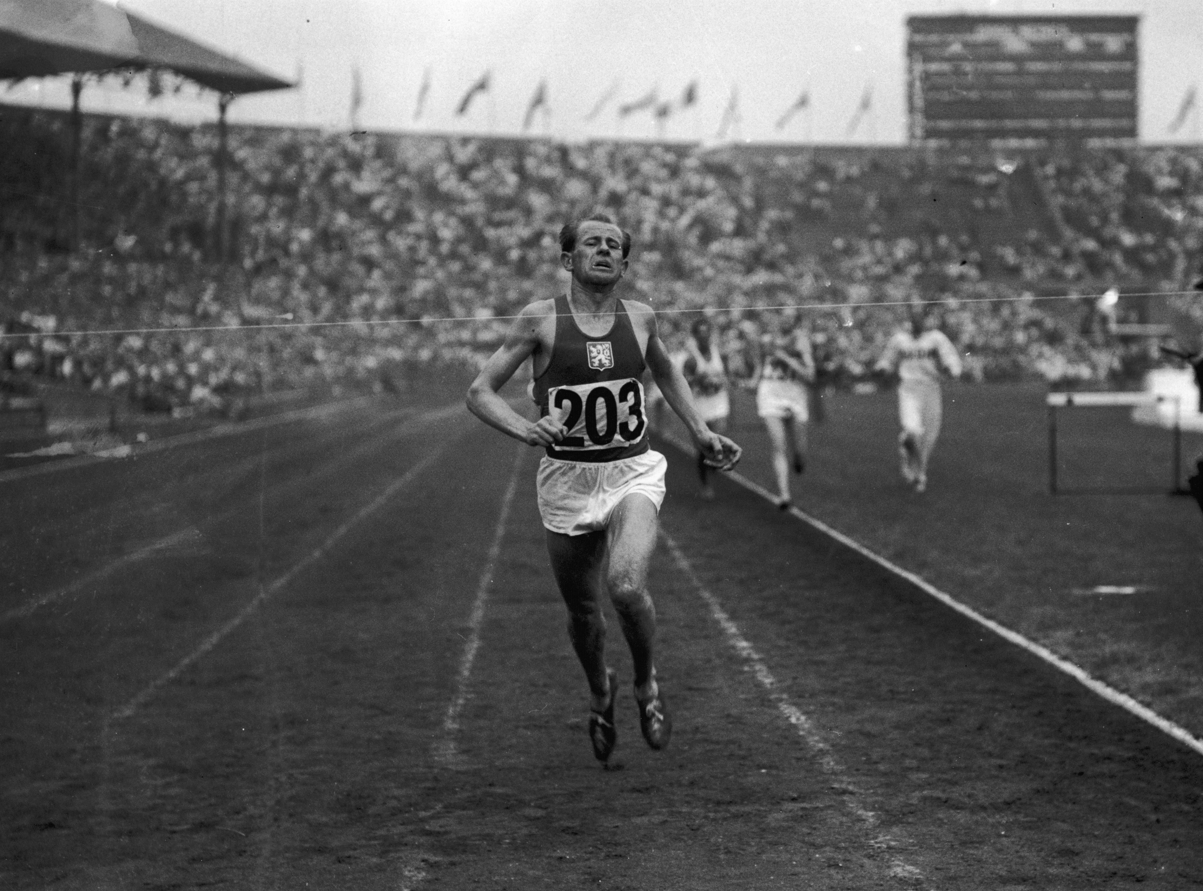 Marking the centenary of the birth of Zatopek News Heritage World