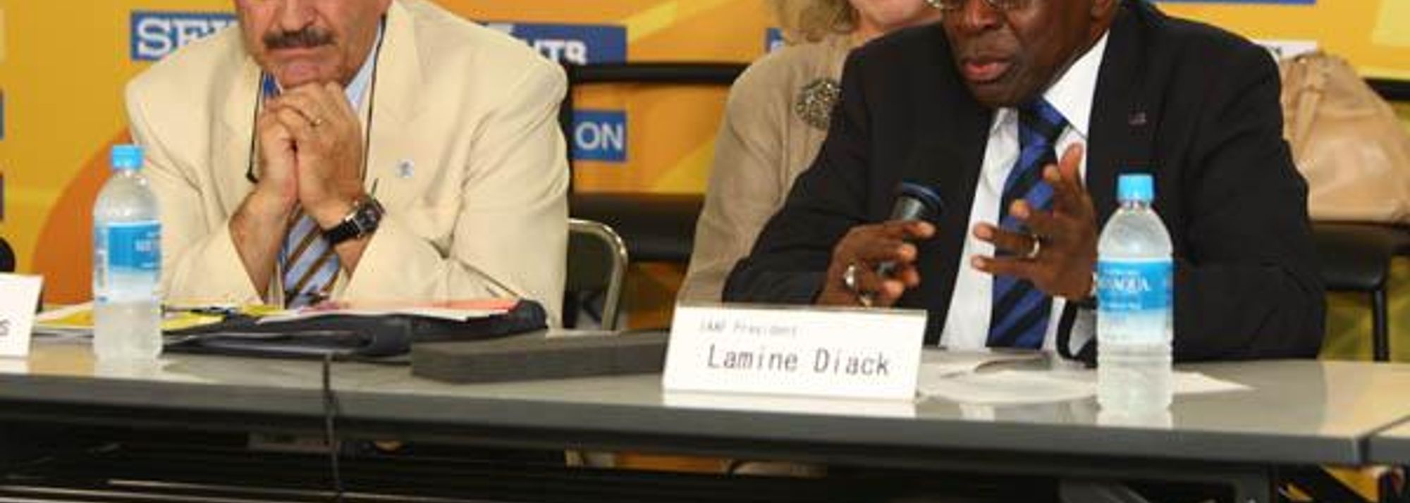 At the final IAAF / LOC Press Conference of the 11th IAAF World Championships in Athletics, held in Nagai Stadium before the final session of competition, IAAF President Lamine Diack was joined by Mayor of Osaka City Junich Seki, and IAAF General Secretary Pierre Weiss.