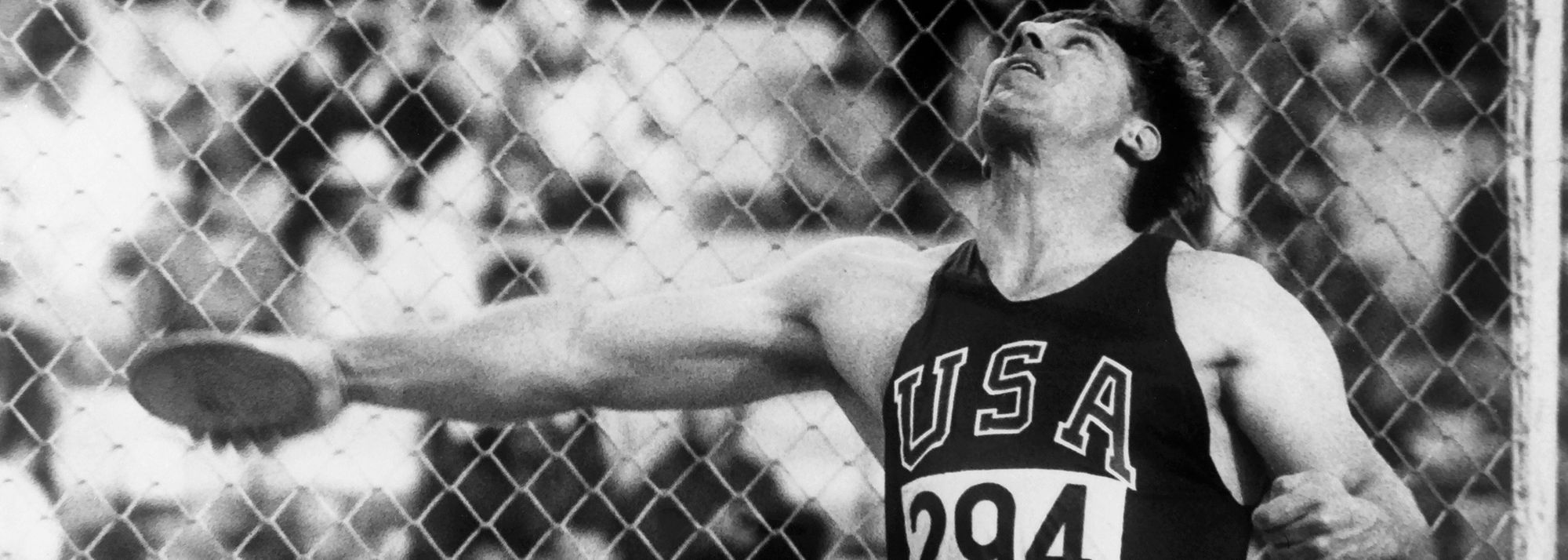 Al Oerter was already halfway towards becoming an Olympic legend when he set a world record of 61.10m on 18 May 1962