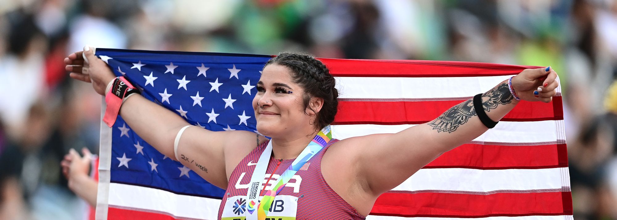 Chase Ealey Makes U S Shot Put History With Gold Medal At Wch Oregon22