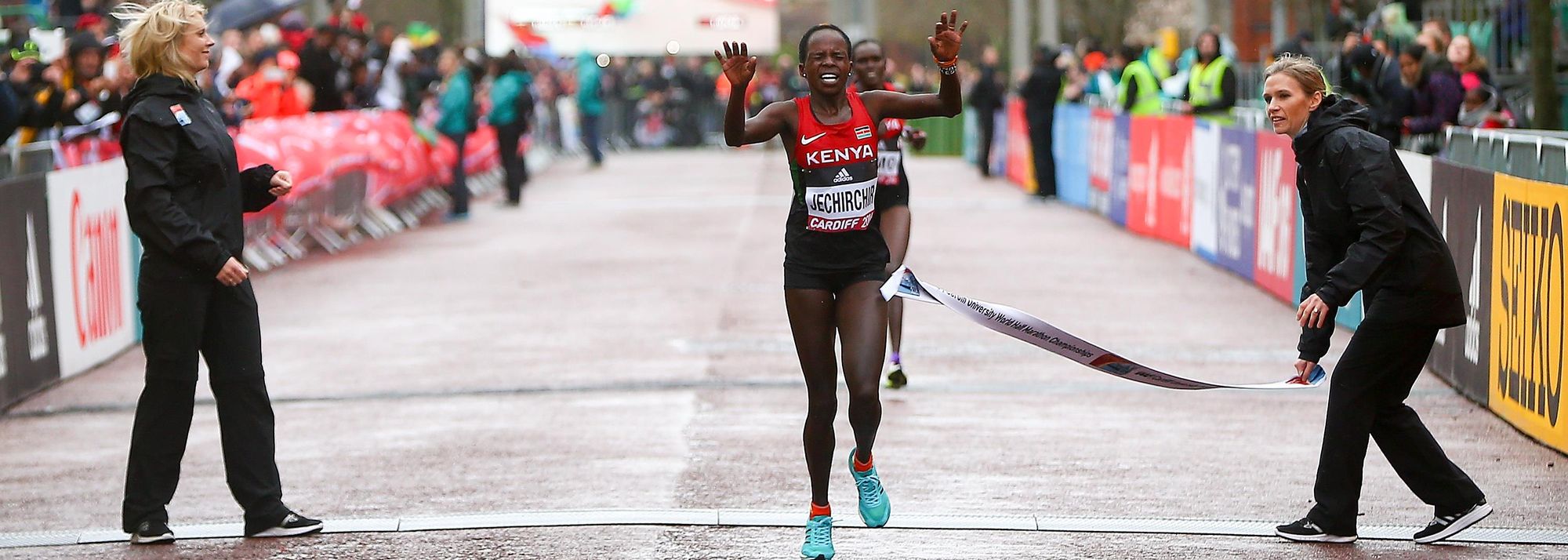 When Peres Jepchirchir added circles of gold colour to her hair ahead of the IAAF/Cardiff University World Half Marathon Championships Cardiff 2016, it became something of an unintentional good-luck charm.