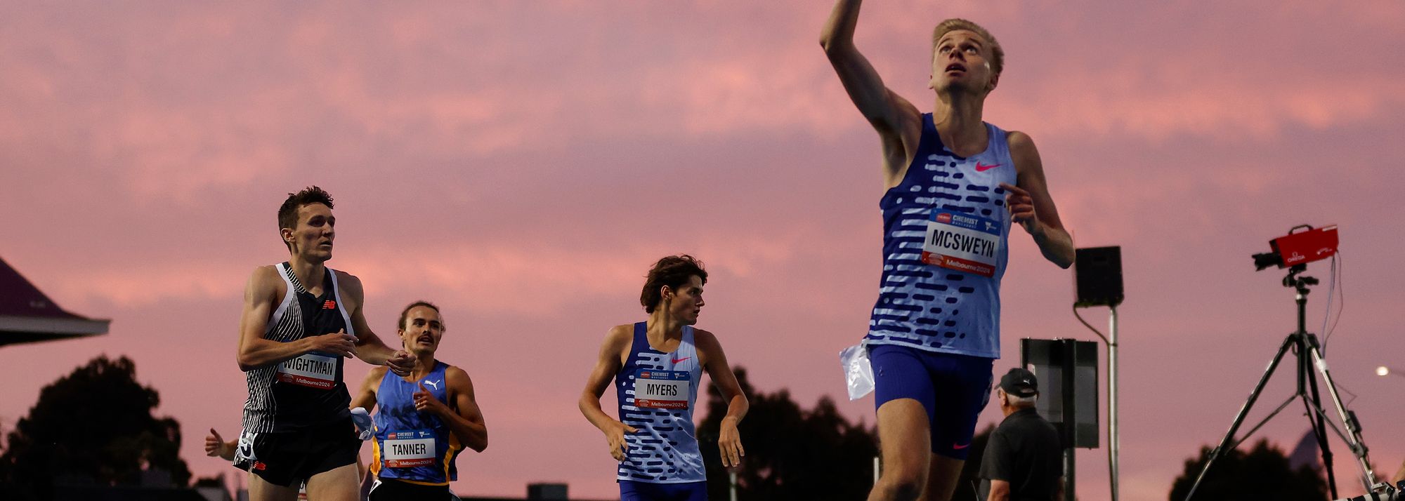 The battle between youth and the establishment at Melbourne’s Maurie Plant Meet, the first of this year’s World Athletics Continental Tour Gold events, turned out to be inconclusive